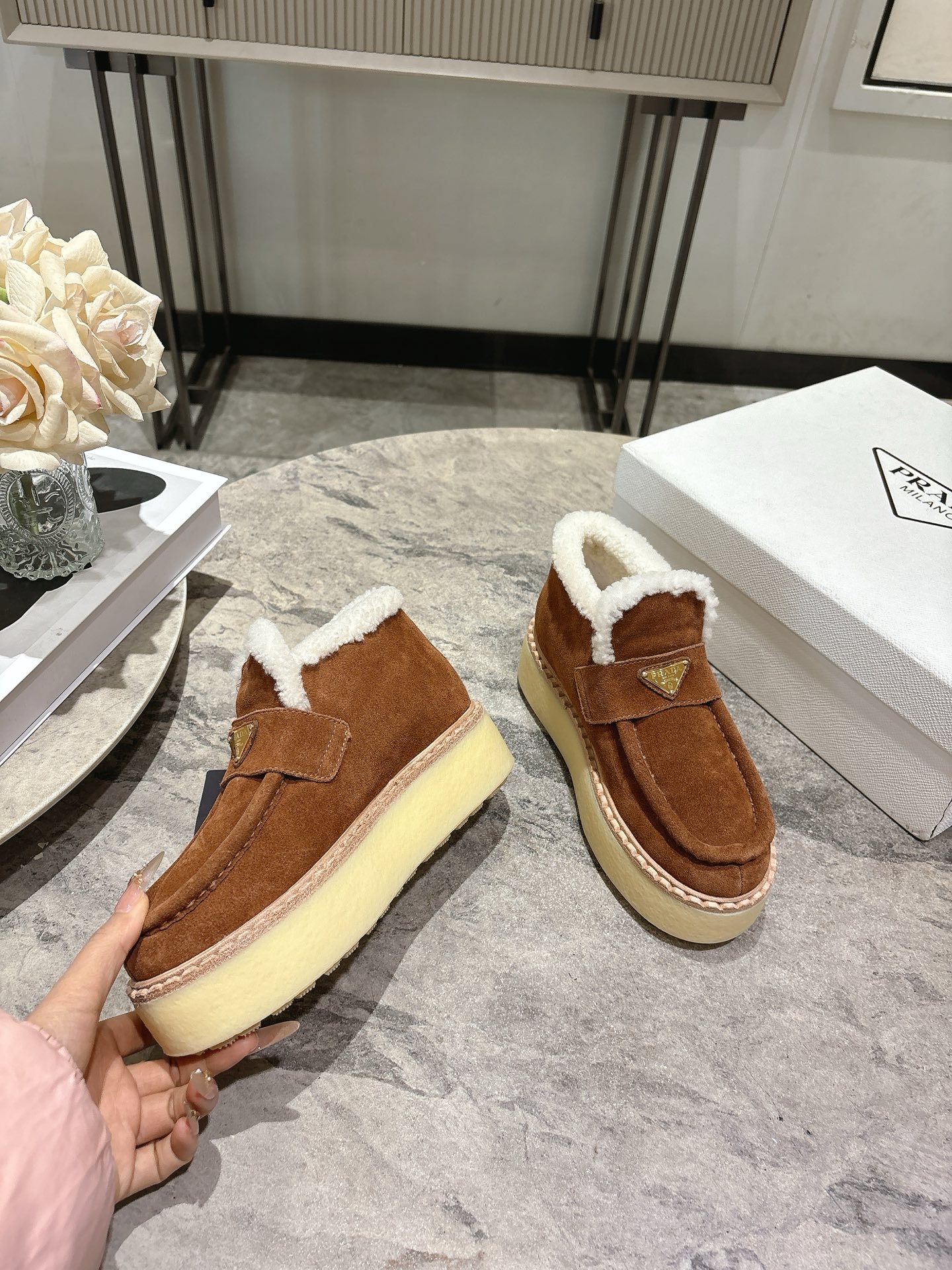 Prada suede and lambskin sports shoes L122602 - Image 3