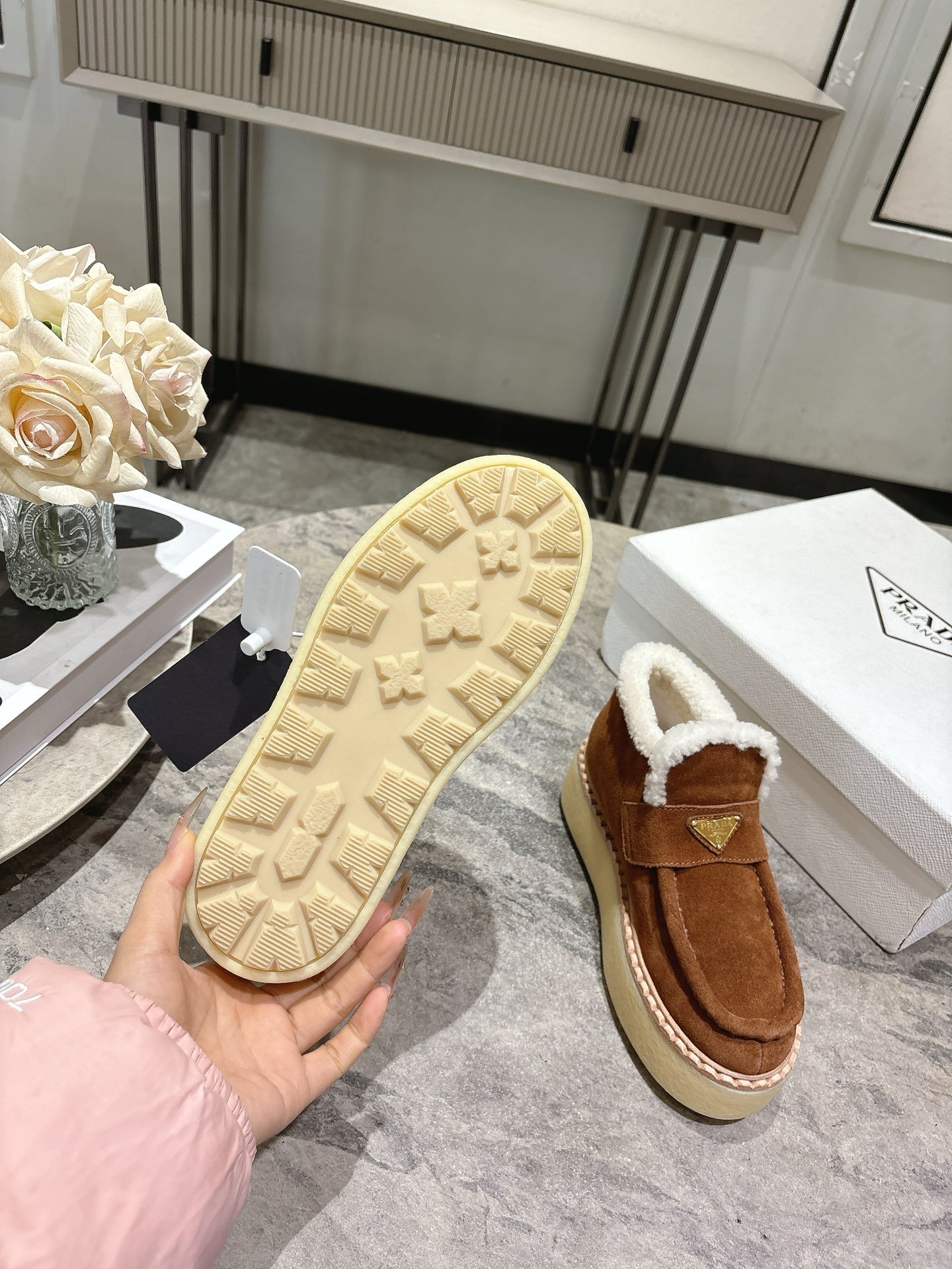 Prada suede and lambskin sports shoes L122602 - Image 6