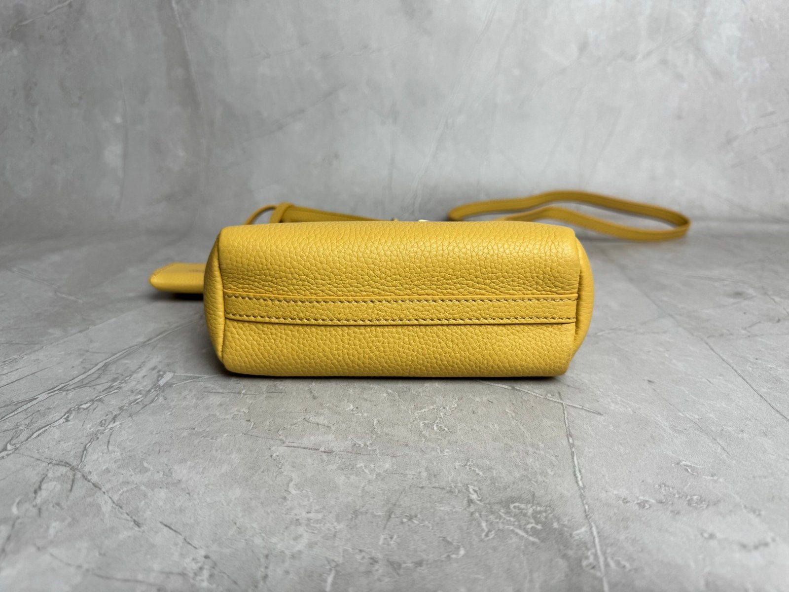 Miu Miu leather bucket bag L122607 - Image 6