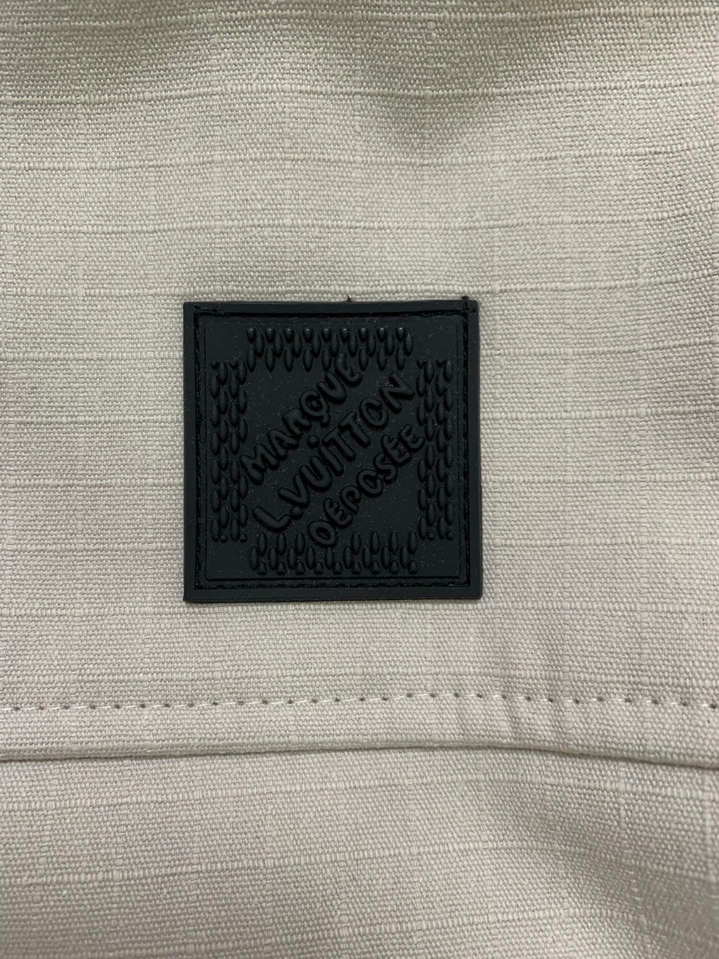 LV embossed logo old-style zipper cotton coat D123002 - Image 4