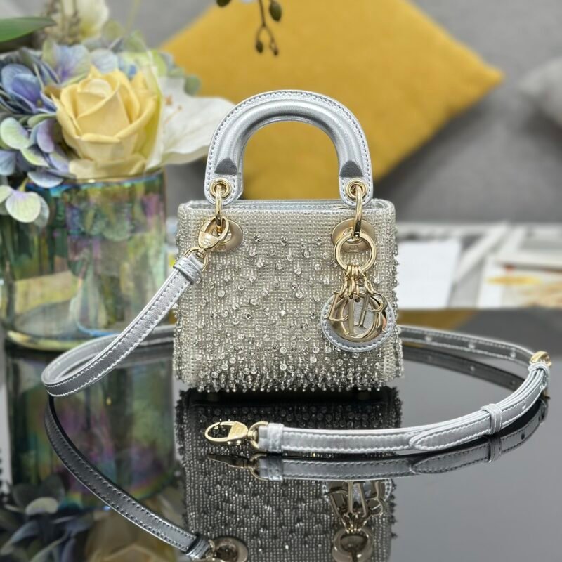 DIOR Embroidered Bead Shoulder Bag L123103