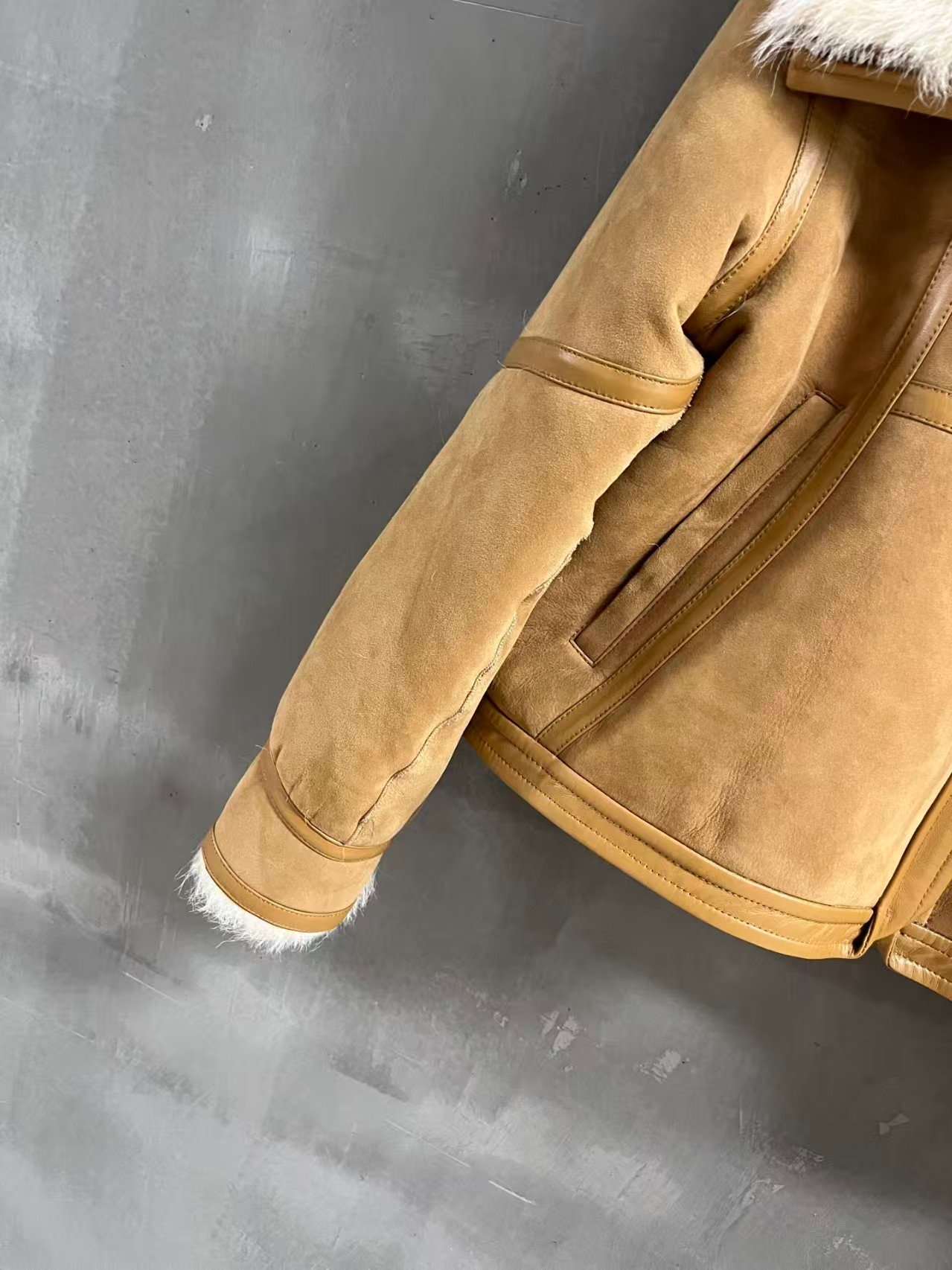 LOEWE Jacket in shearling D121602 - Image 4