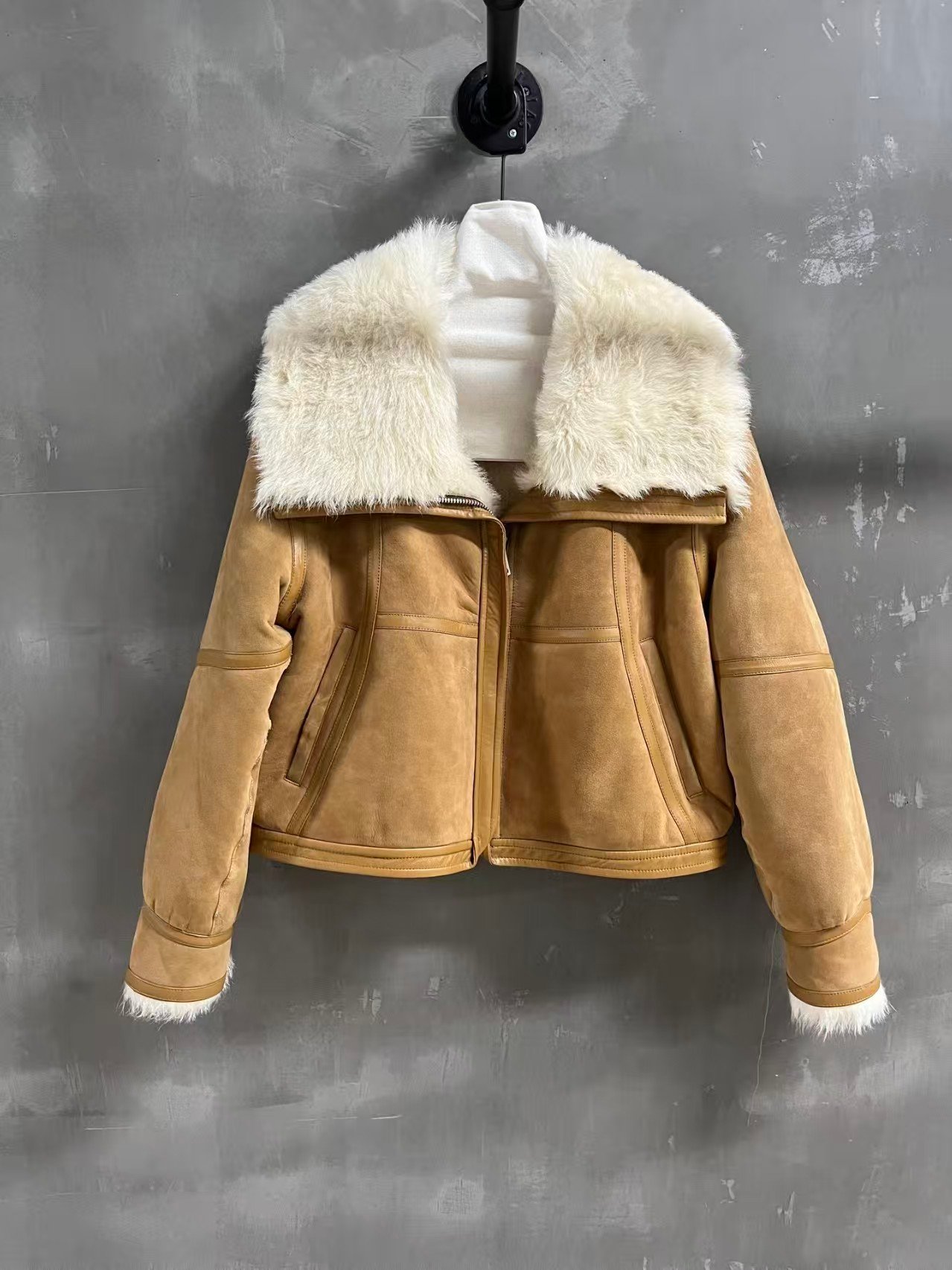 LOEWE Jacket in shearling D121602