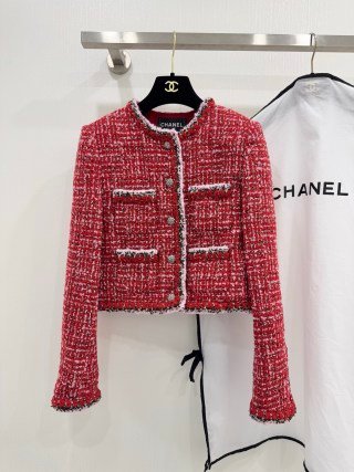 CHANEL Round-neck Knitted Flower Pattern Outerwear W6011003
