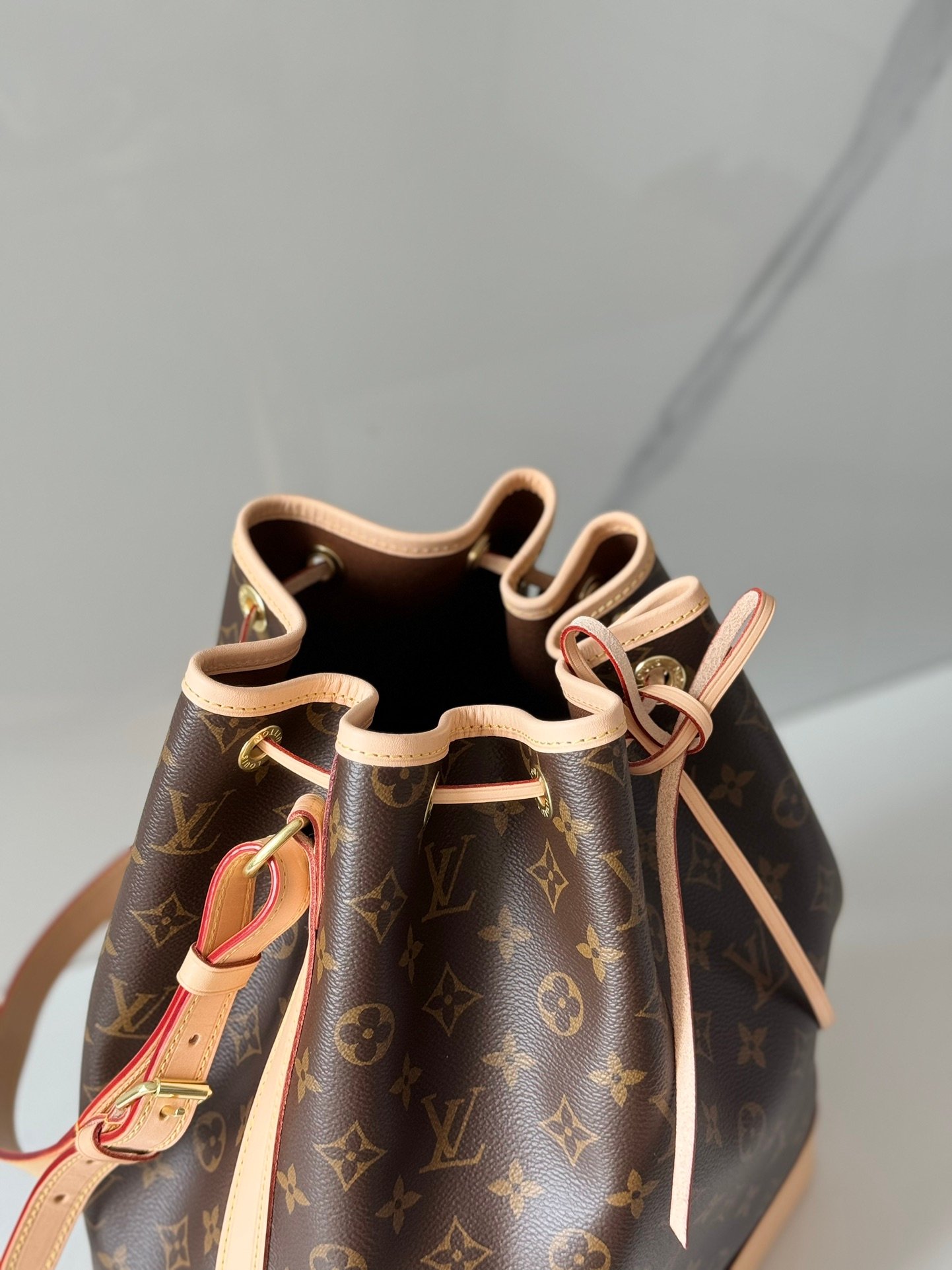Louis Vuitton Noé Monogram - Women - Handbags B6010301 - Image 8