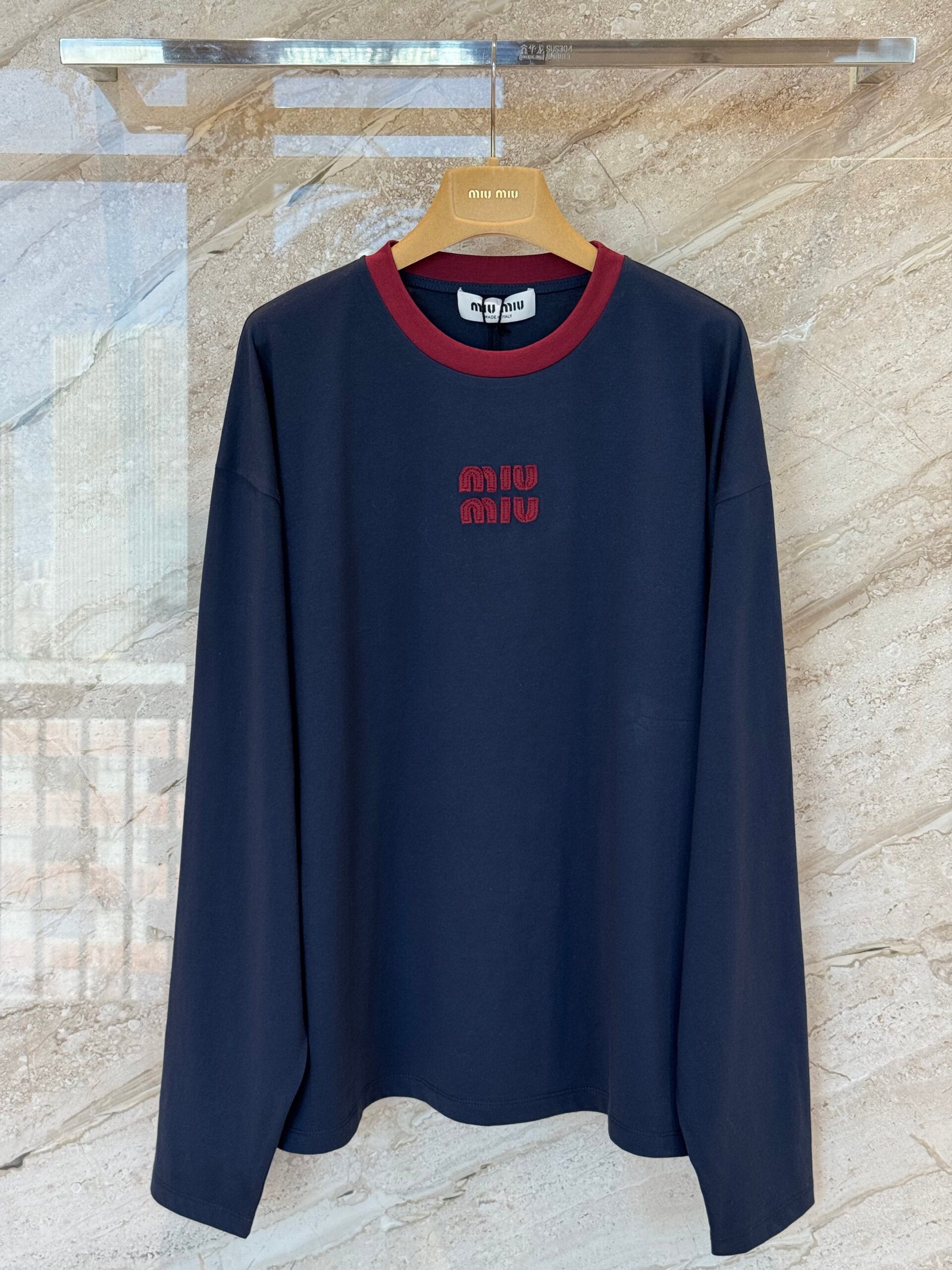 Miu Miu Pullover Sweater in Blu & Amaranto W6010502