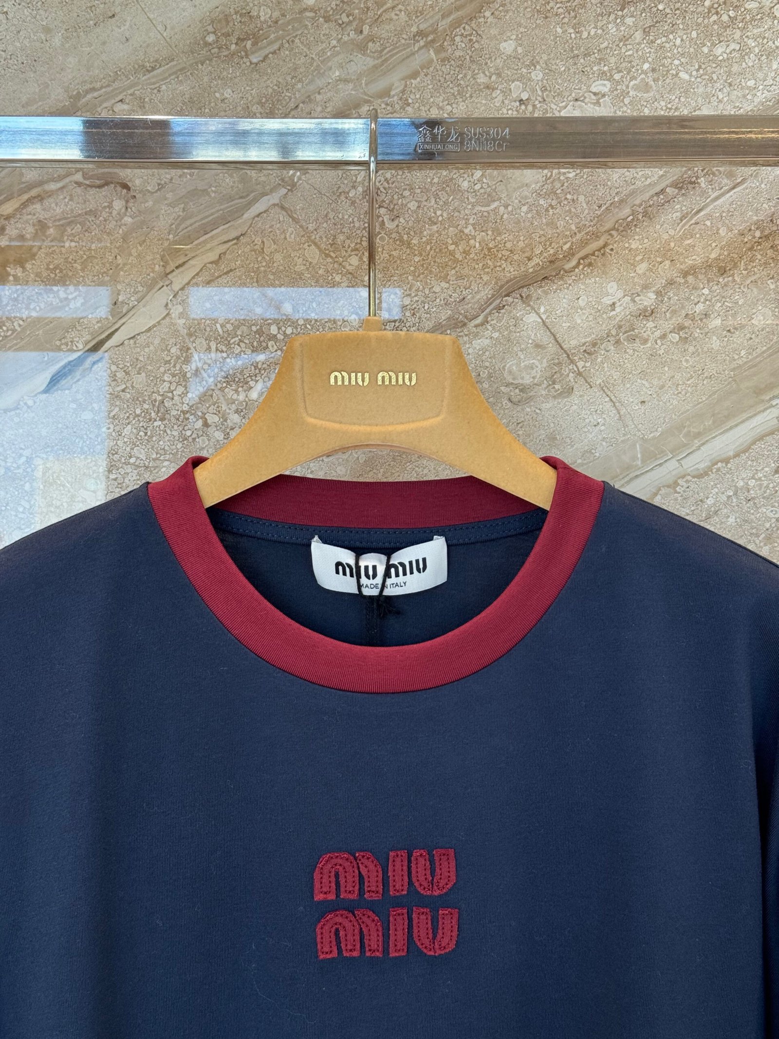 Miu Miu Pullover Sweater in Blu & Amaranto W6010502 - Image 4