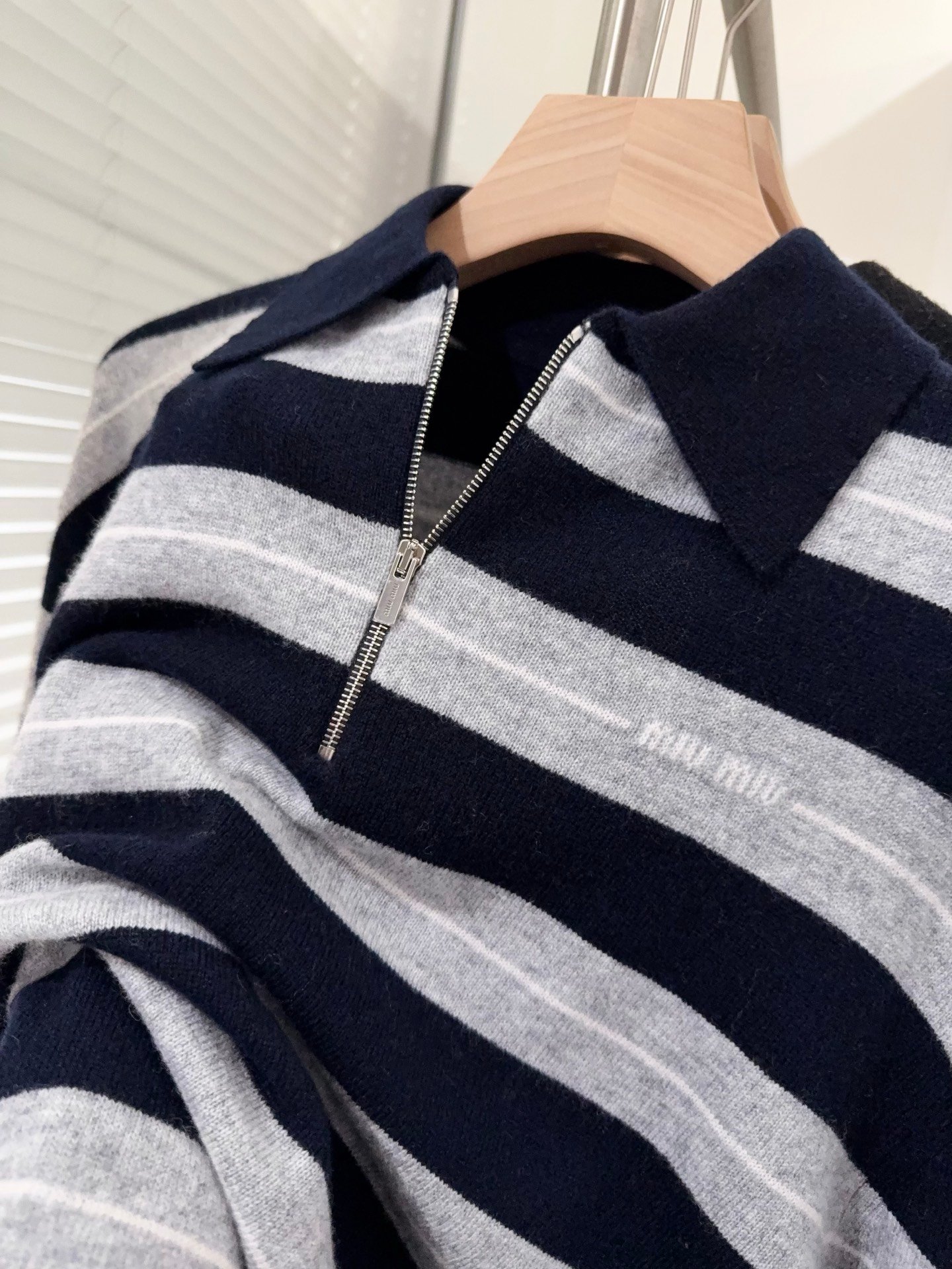 Miu Miu Navy Cashmere Polo Shirt W6010603 - Image 4
