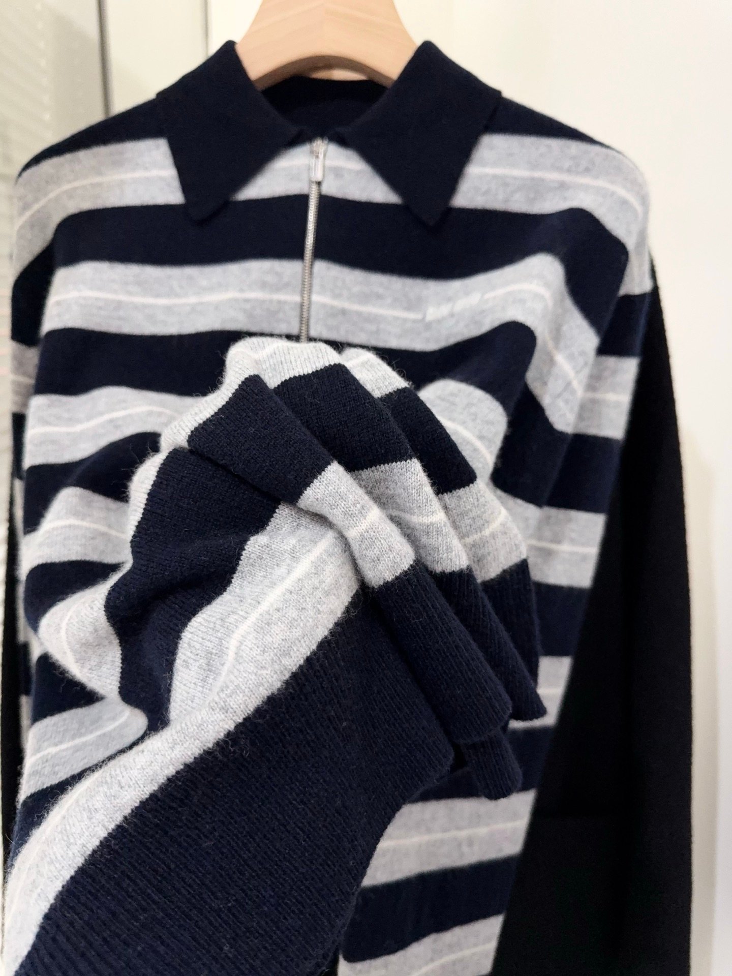 Miu Miu Navy Cashmere Polo Shirt W6010603 - Image 6