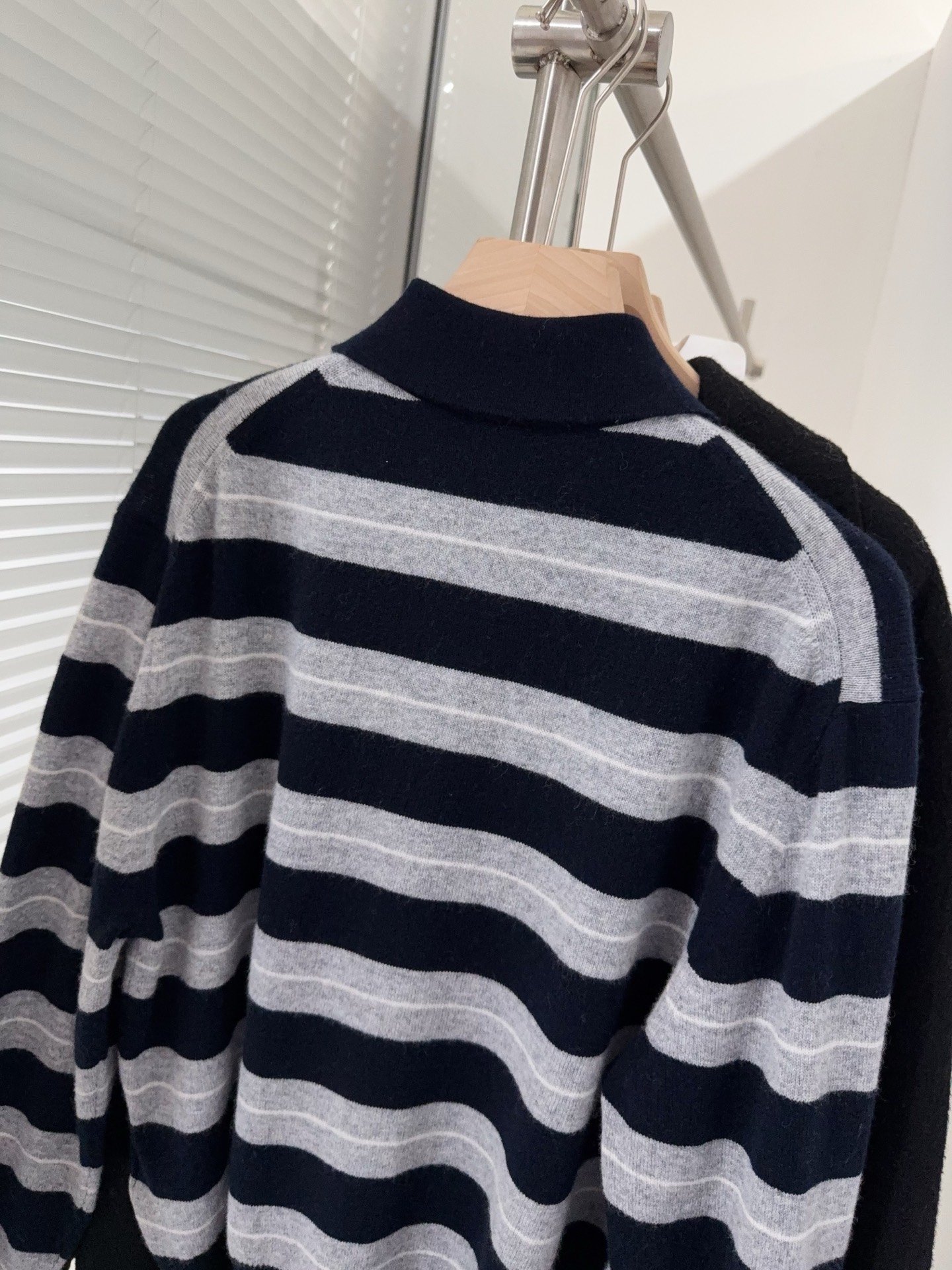 Miu Miu Navy Cashmere Polo Shirt W6010603 - Image 7