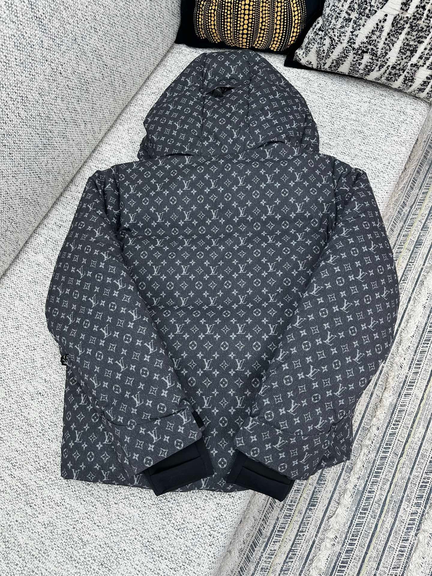 Louis Vuitton Monogram Denim Ski Jacket W6010903 - Image 5