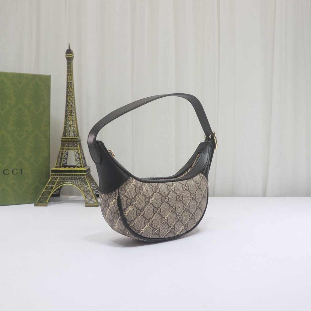 GUCCI half-moon bag B6010906 - Image 4