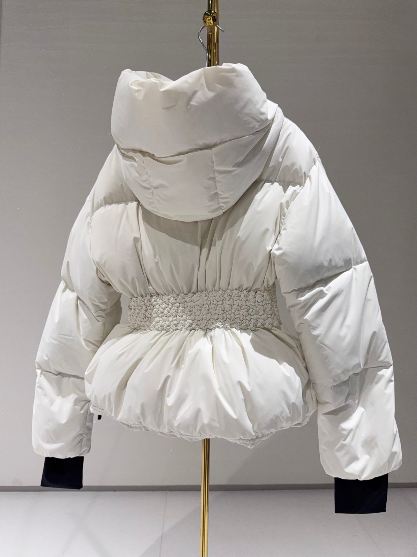 Moncler Hooded Warmth Ski Jacket W6011004 - Image 3