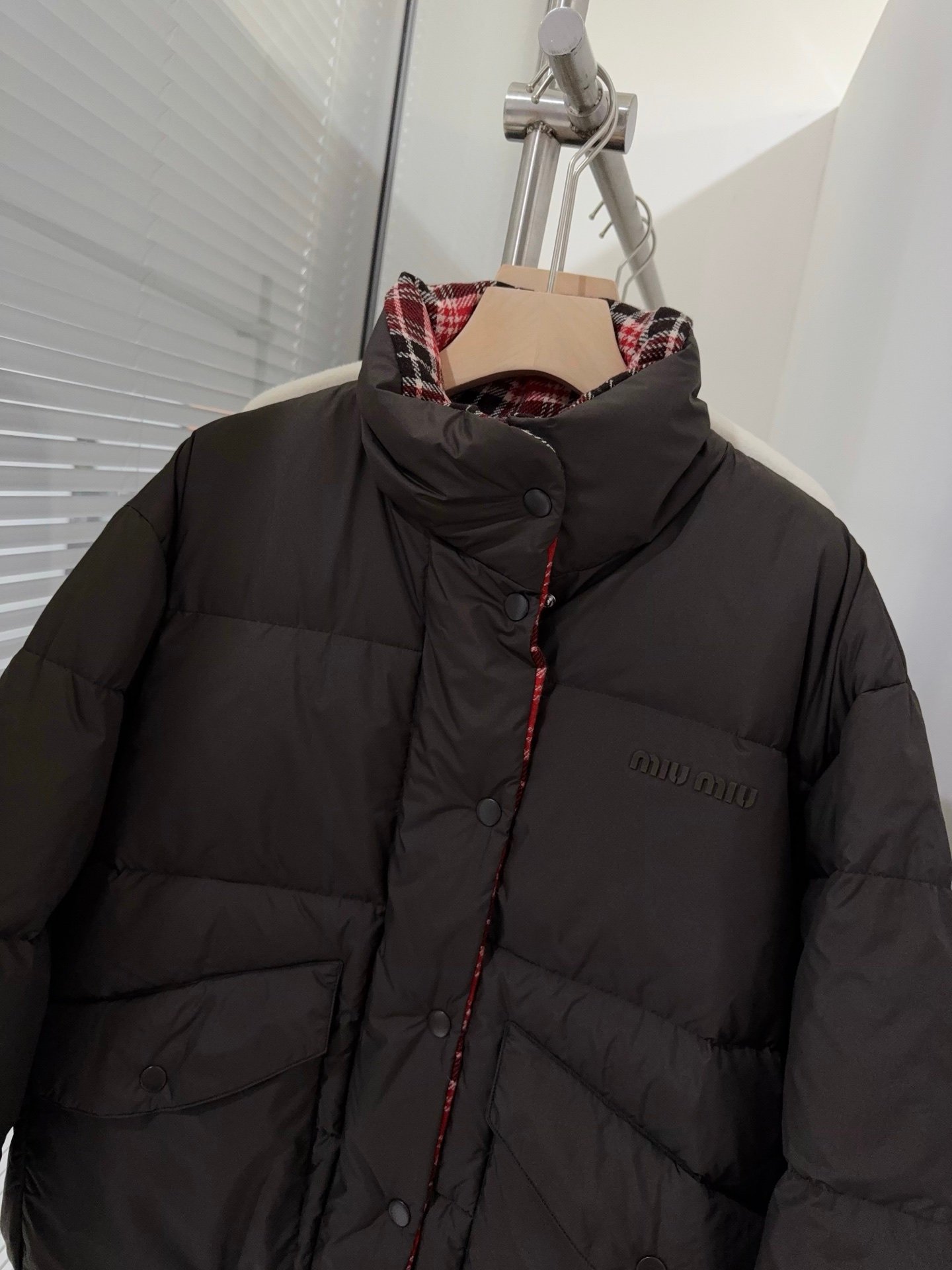 Miu Miu Red/ebony Technical Pongé Reversible Down Jacket W6011302 - Image 3