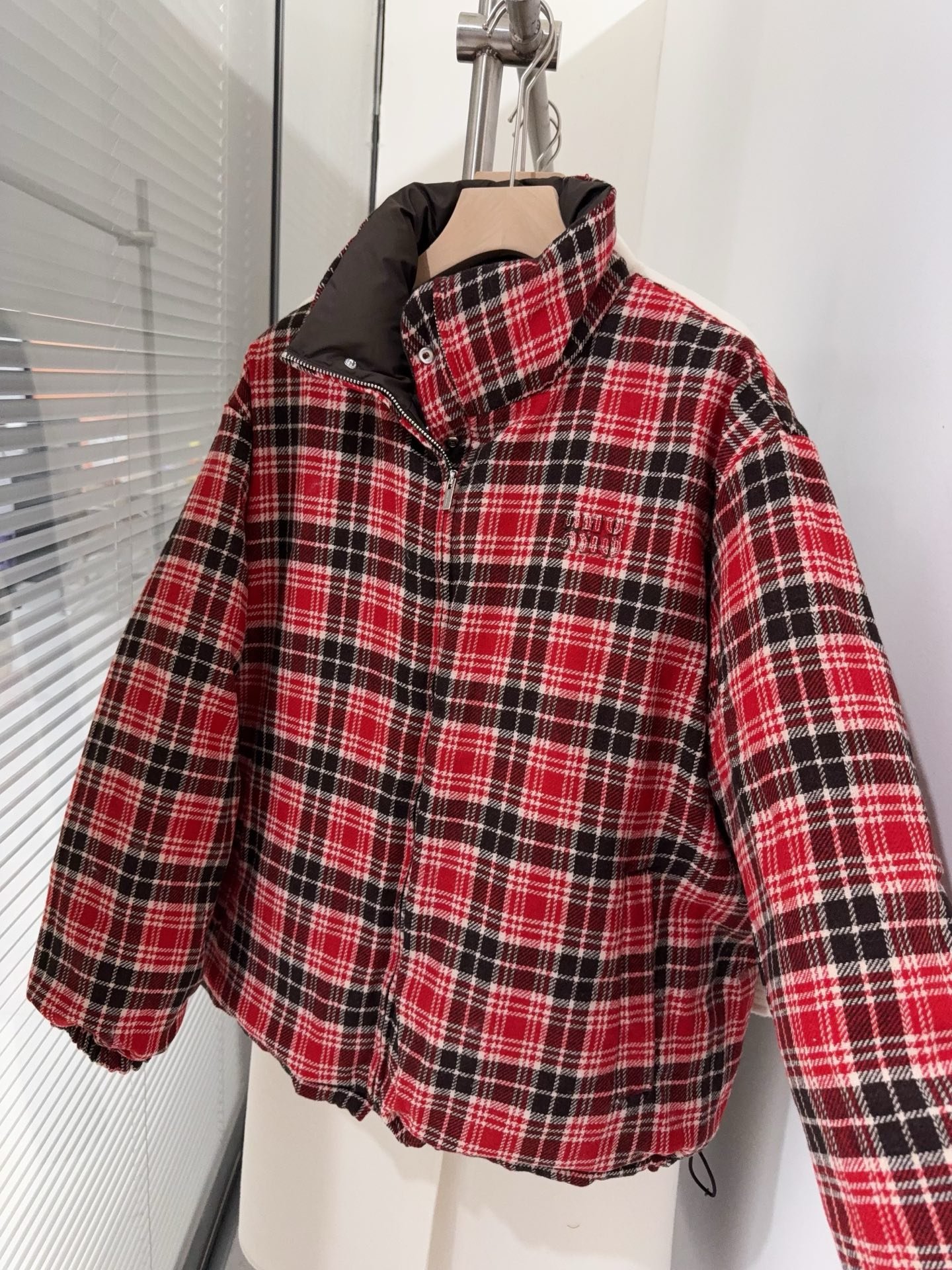 Miu Miu Red/ebony Technical Pongé Reversible Down Jacket W6011302 - Image 7