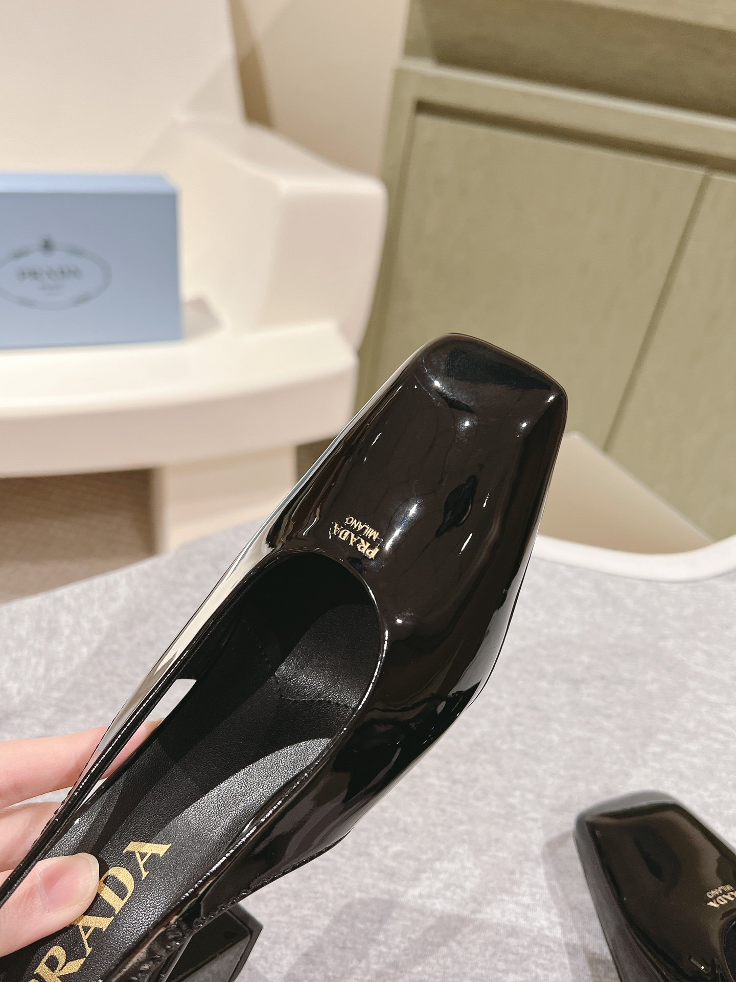 PRADA Mary Jane High Heels B6011408 - Image 5