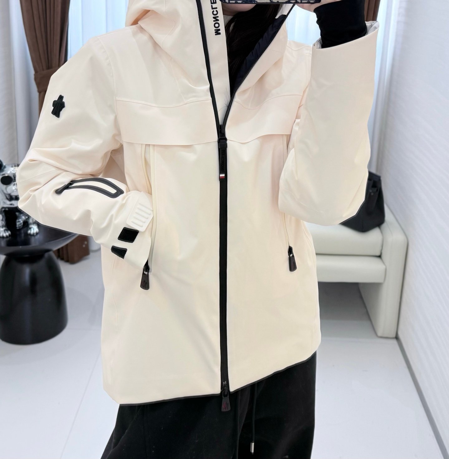 Moncler Grenoble Chanavey Women's GORE-TEX Ski Down Jacket W6011602 - Image 9