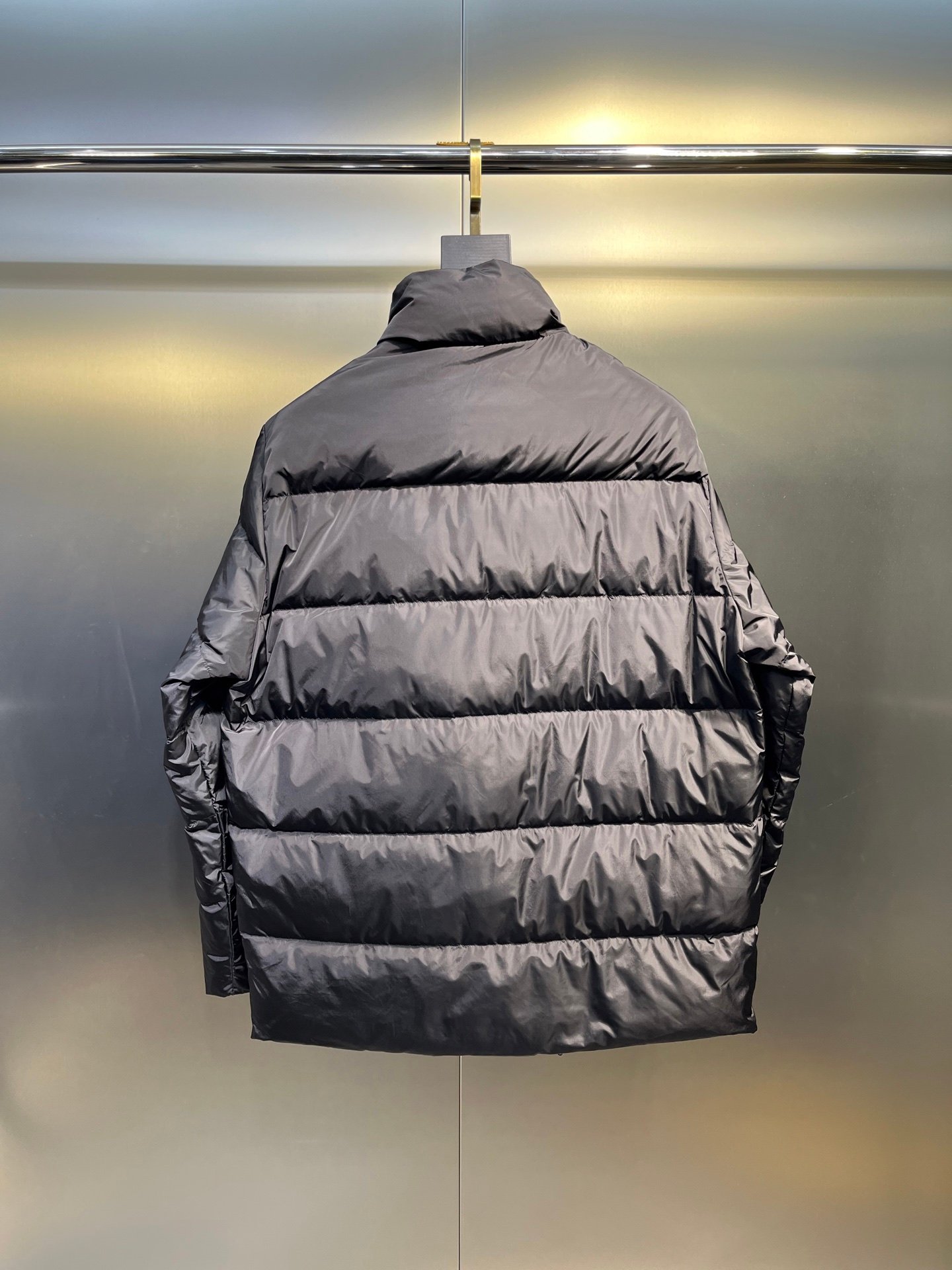 Prada motorcycle-style down jacket M6011902 - Image 6