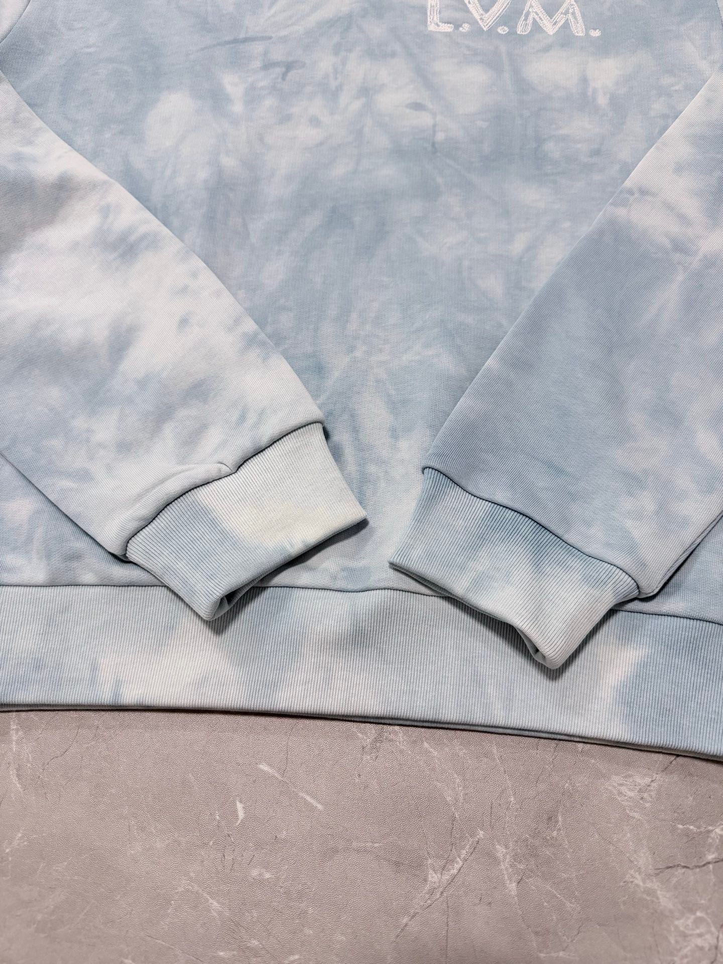 Louis Vuitton Tie-Dye Sweatshirt M6012002 - Image 7