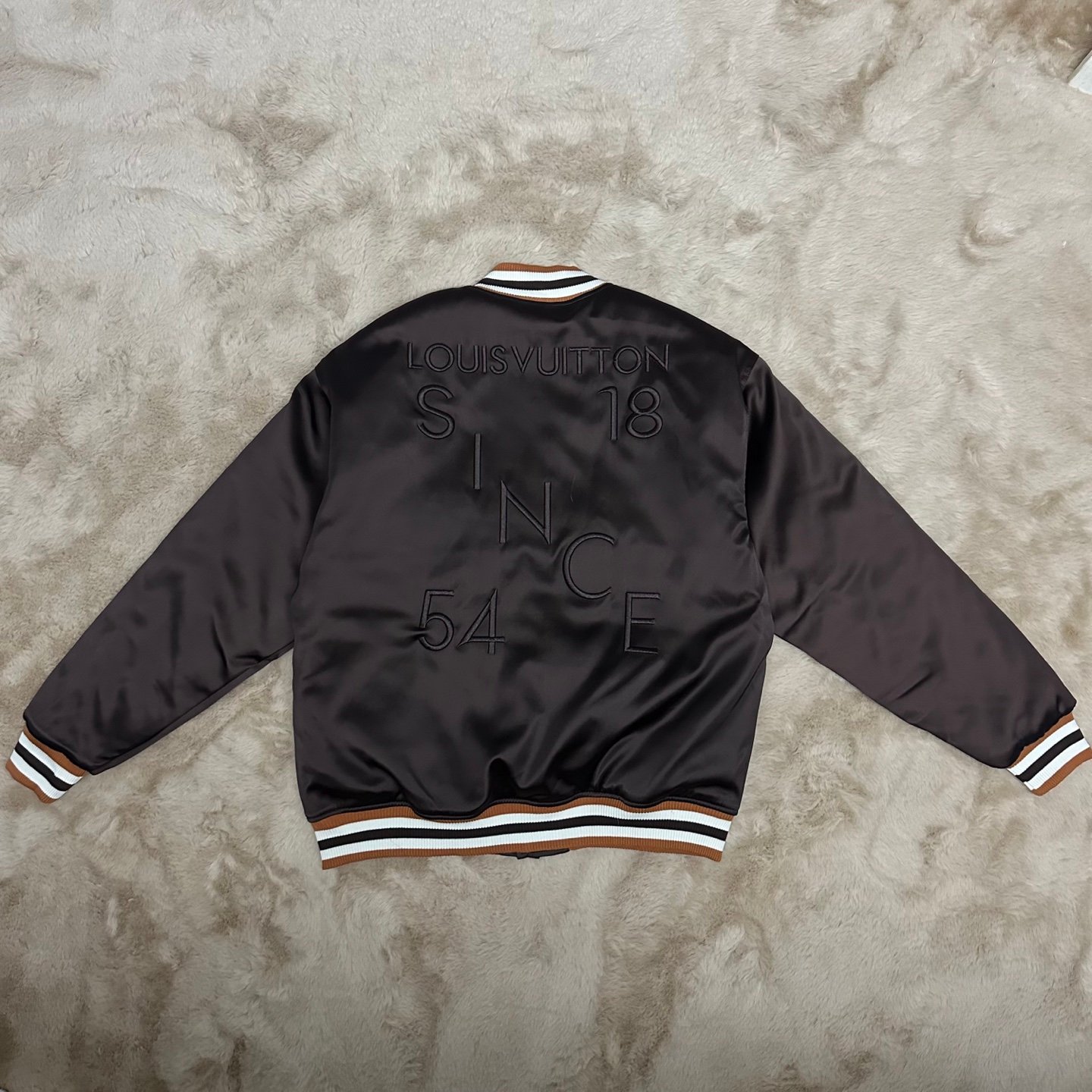 Louis Vuitton Embellished Bomber Blouson M6012003 - Image 3
