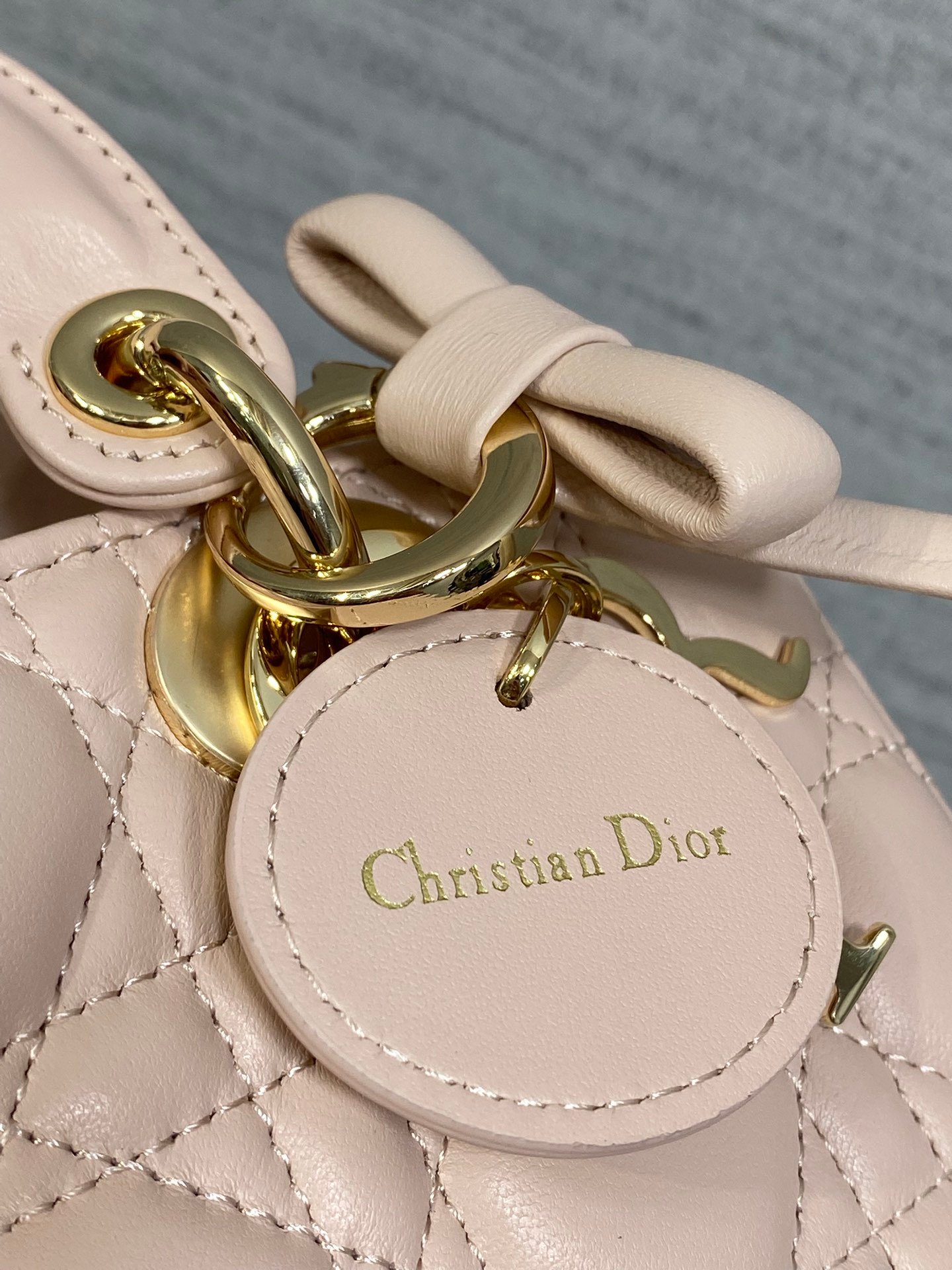 Dior Bowknot Handbag B6012008 - Image 4