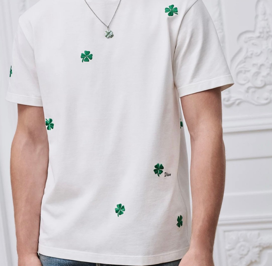 Dior T-Shirt with Dior Clover Embroidery M6012104 - Image 11