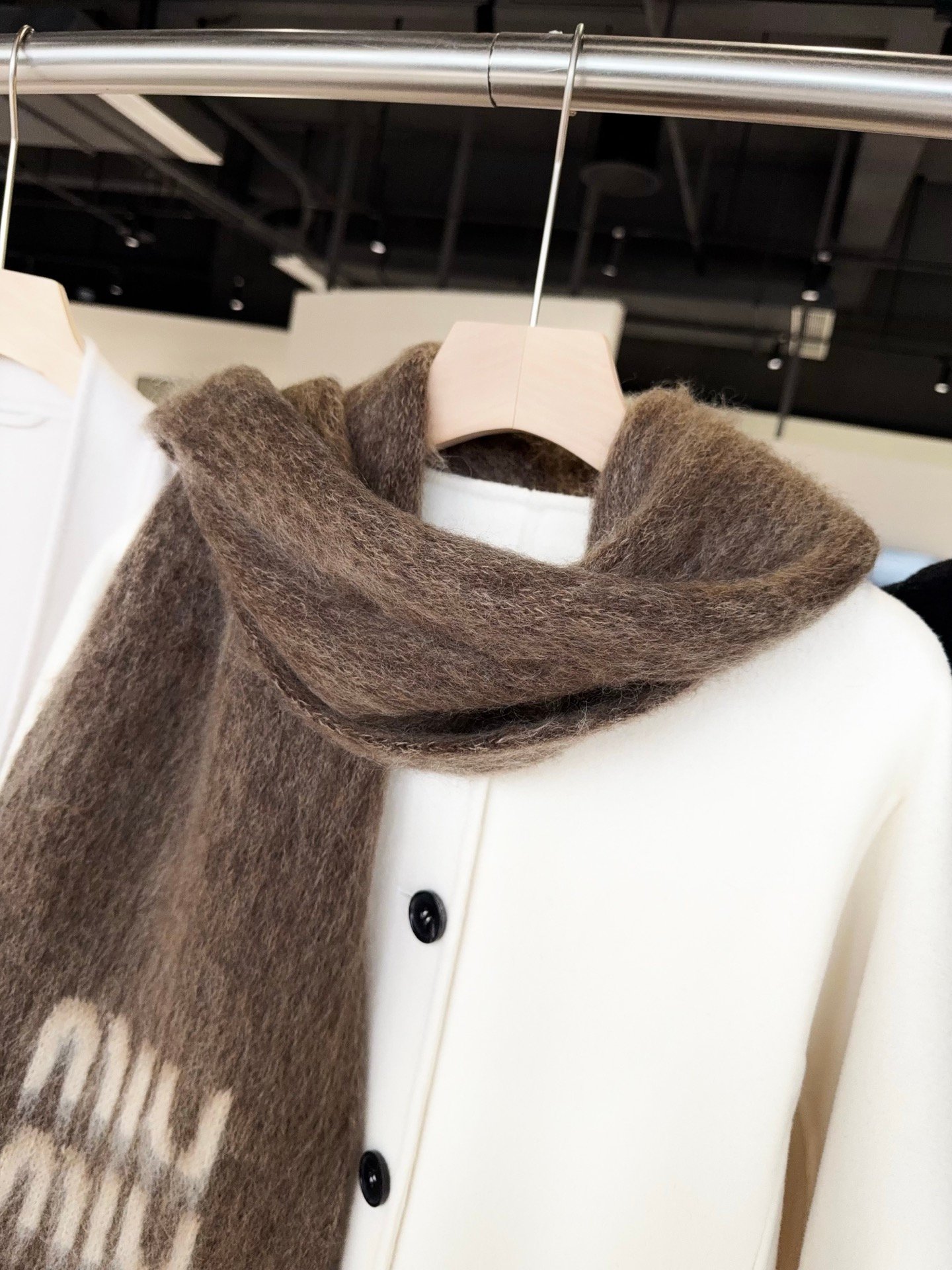 Miu Miu Tobacco Wool And Mohair Scarf W6012204 - Image 5