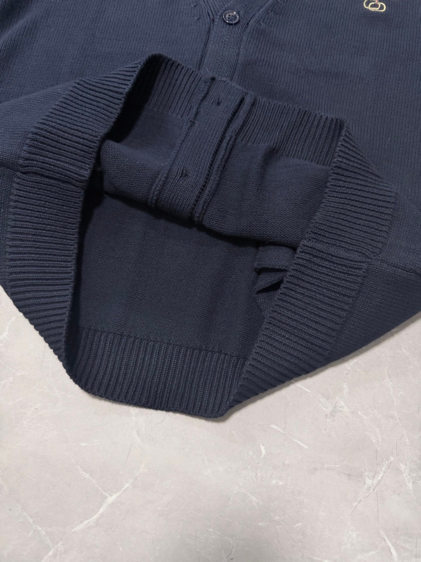 GUCCI Dark Blue Knitted Wool Cardigan M6012305 - Image 5