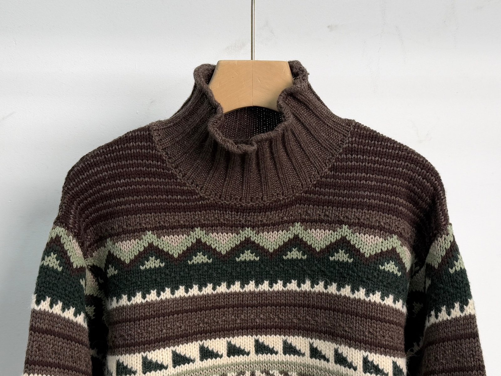 Polo geometric pattern knitted sweater with a semi-high collar W6012706 - Image 4