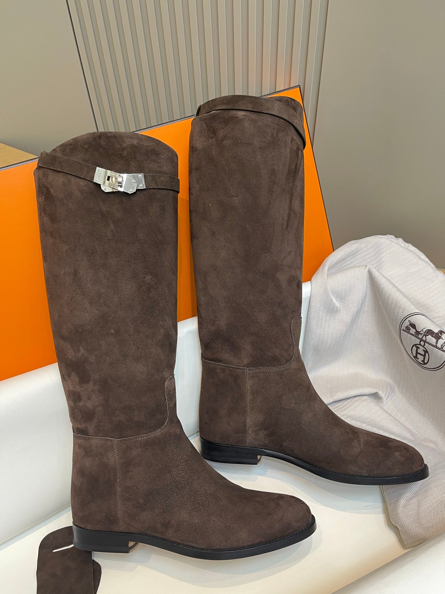 HERMES Soft Boots B6012708 - Image 4