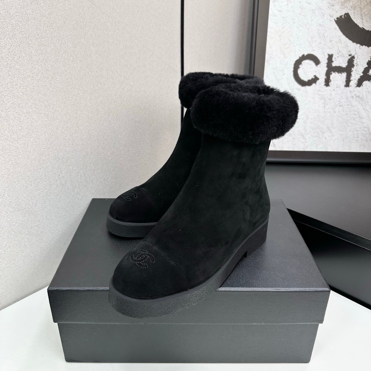 Chanel Shearling Sheepskin High Boots B6012803 - Image 8