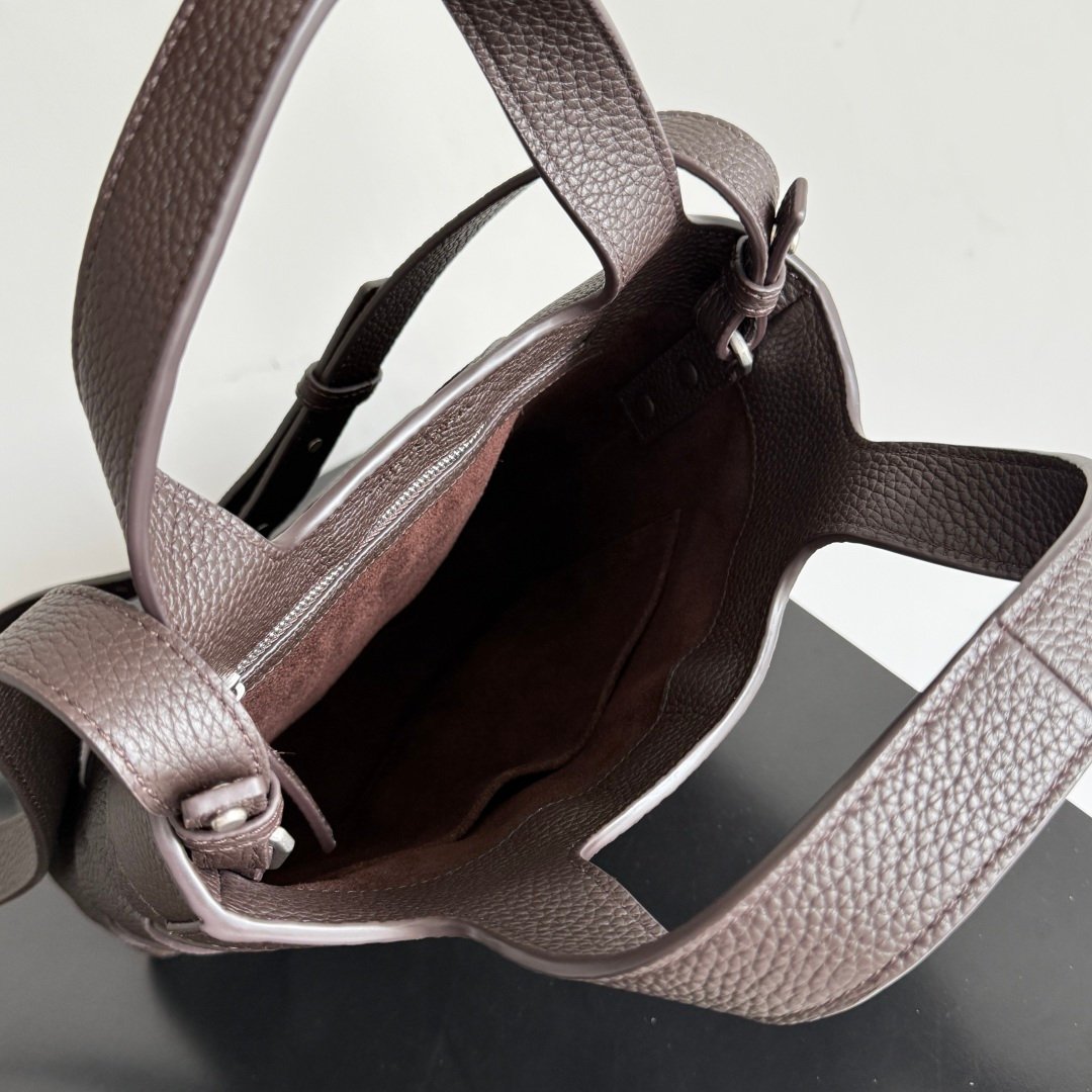 Bottega Veneta woven handbag B6012806 - Image 5