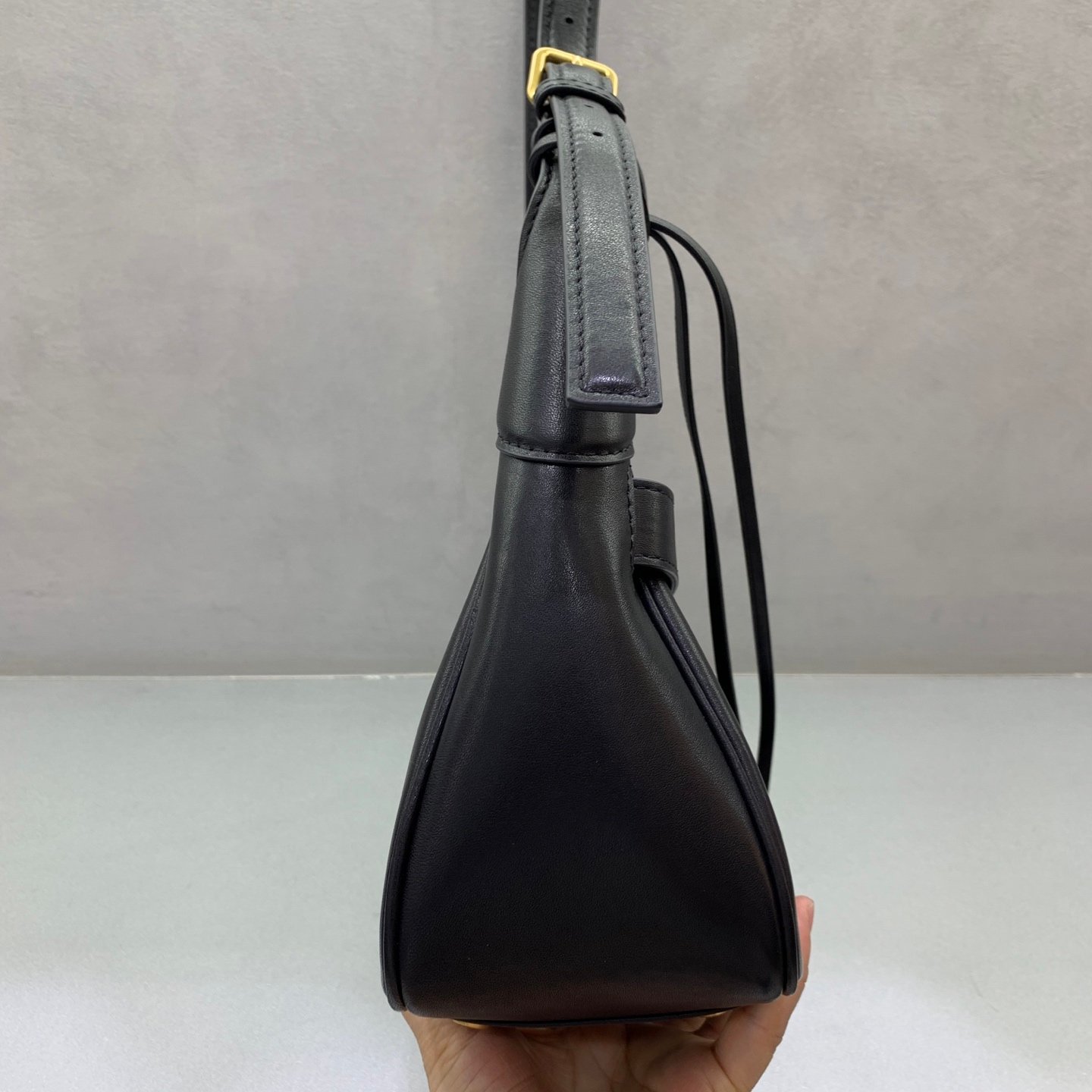 Balenciaga Small Bel Shoulder Bag B6012908 - Image 3
