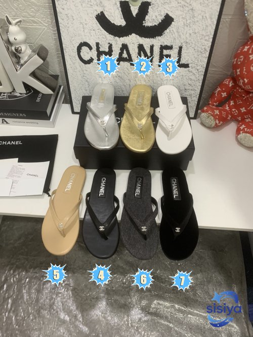 CHANEL flip-flops B6020601