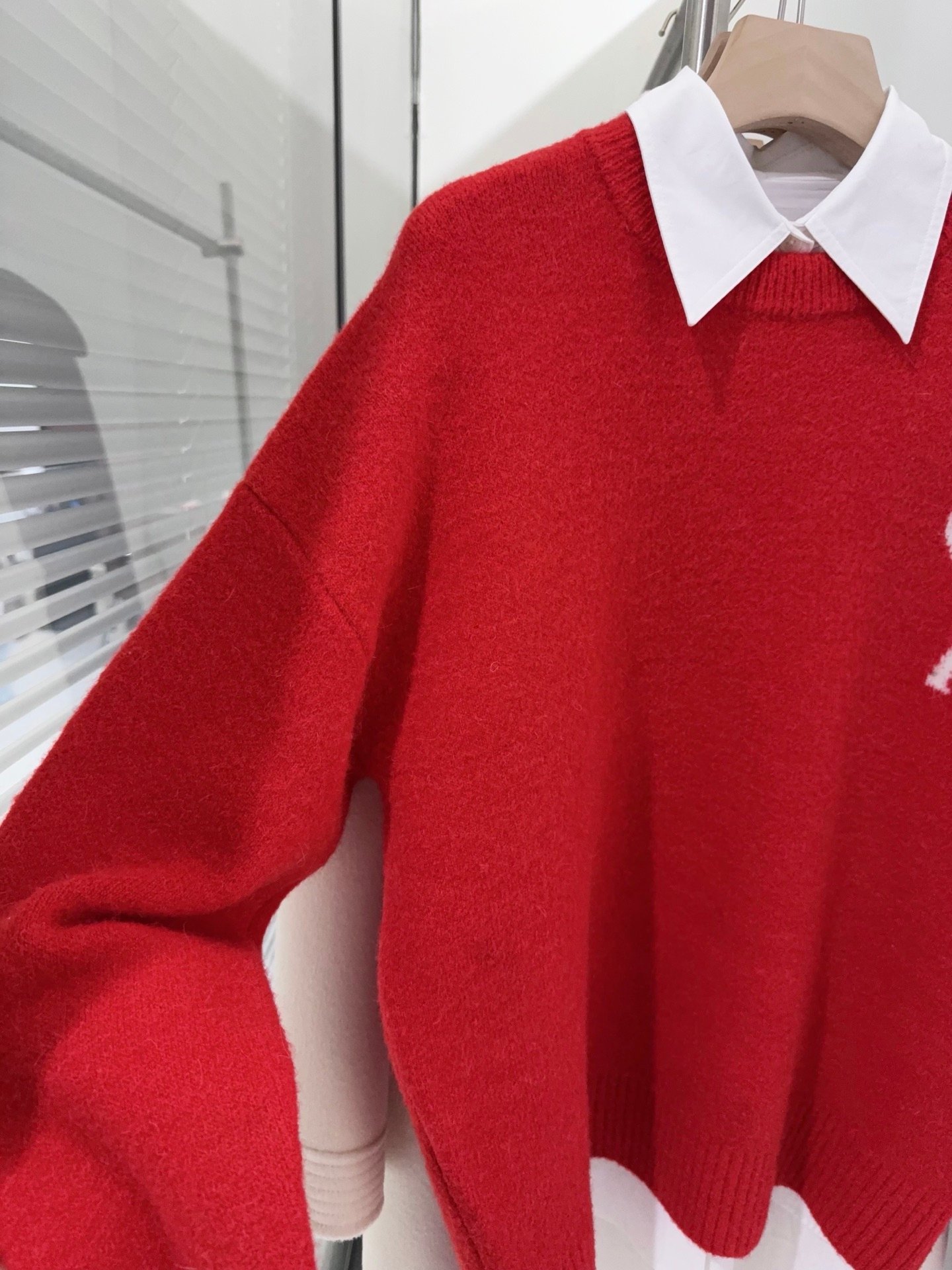 AMI Paris Ami De Coeur Alpaca-Wool Sweater W6020205 - Image 4