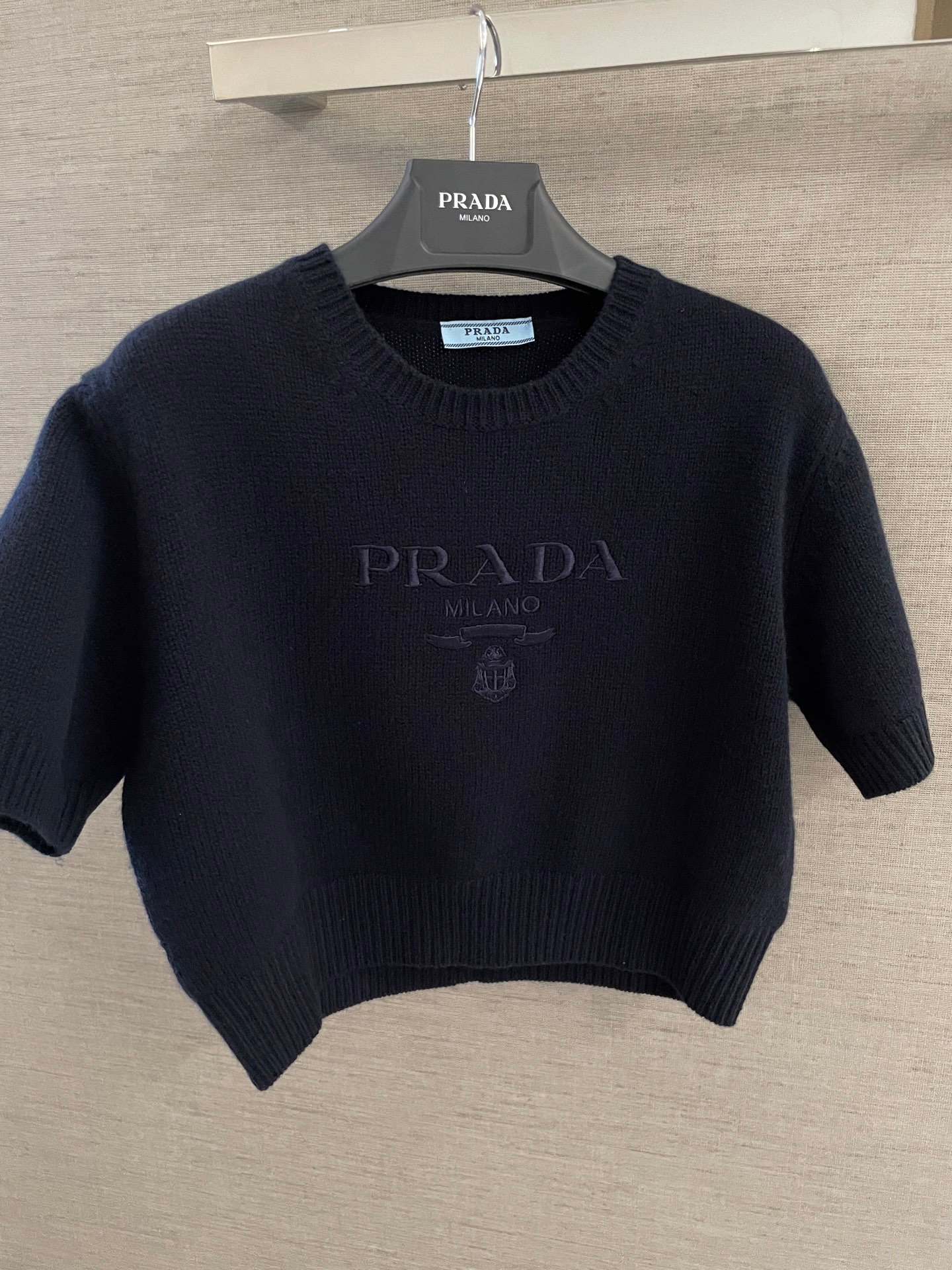 Prada logo-embroidered crew-neck Knitwear W6020308 - Image 4