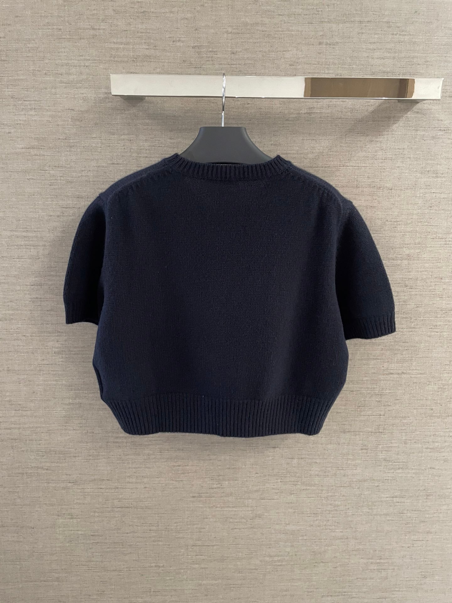 Prada logo-embroidered crew-neck Knitwear W6020308 - Image 5