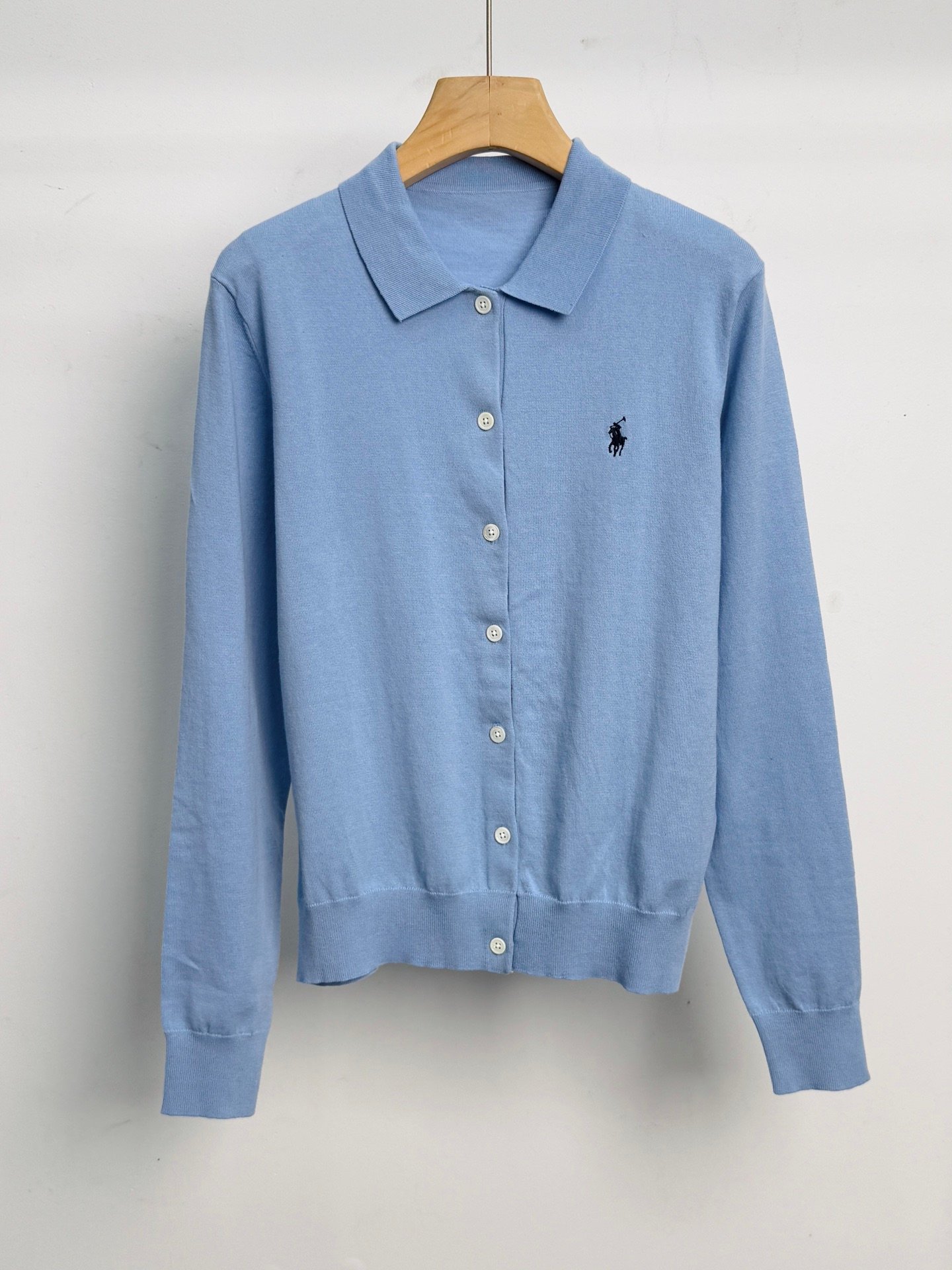Polo style small sparrow embroidered women's knitted cardigan with collar W6020402 - Image 5