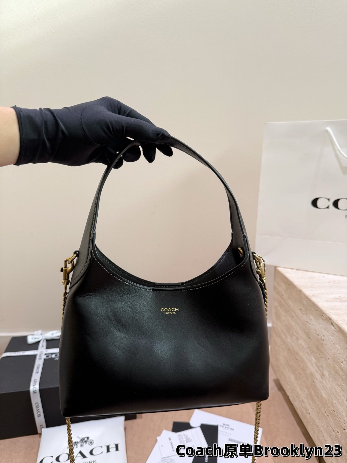 COACH handbag for the armhole B6020404 - Image 2