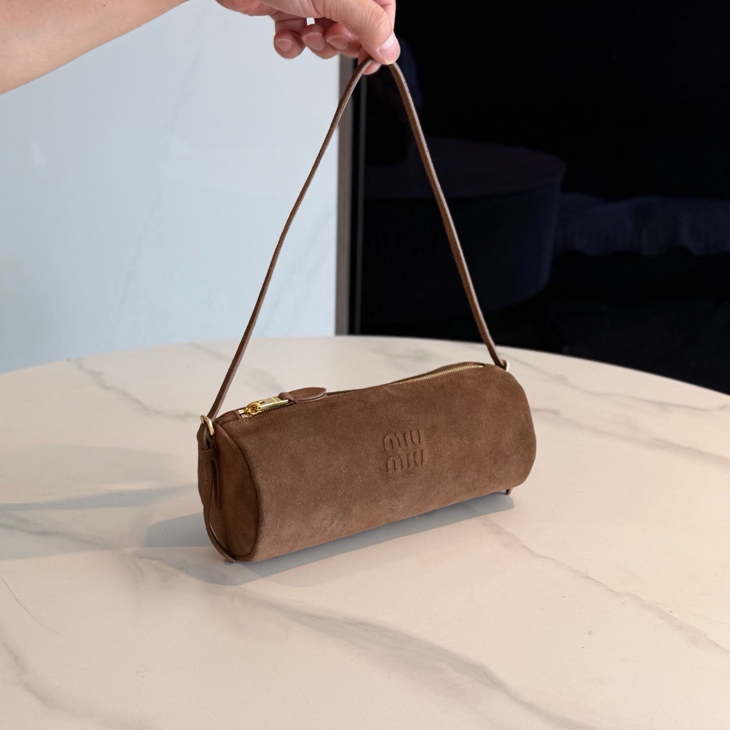 Miu Miu Suede Shoulder Bag B6021307 - Image 3