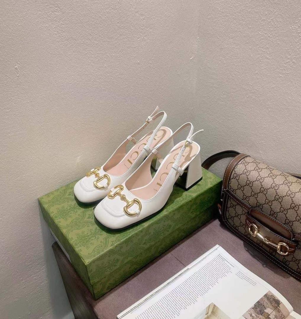 Gucci Horsebit collection featuring platform shoes B6030701