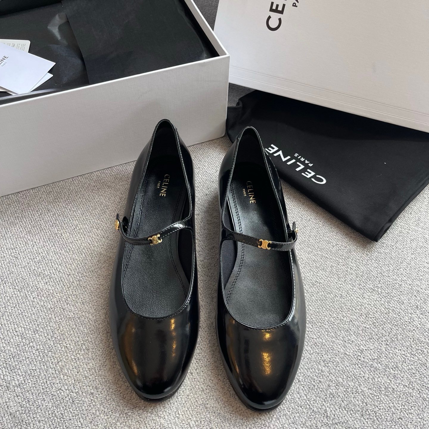 CELINE CITY BALLERINA IN GLOSSY CALFSKIN B6030604