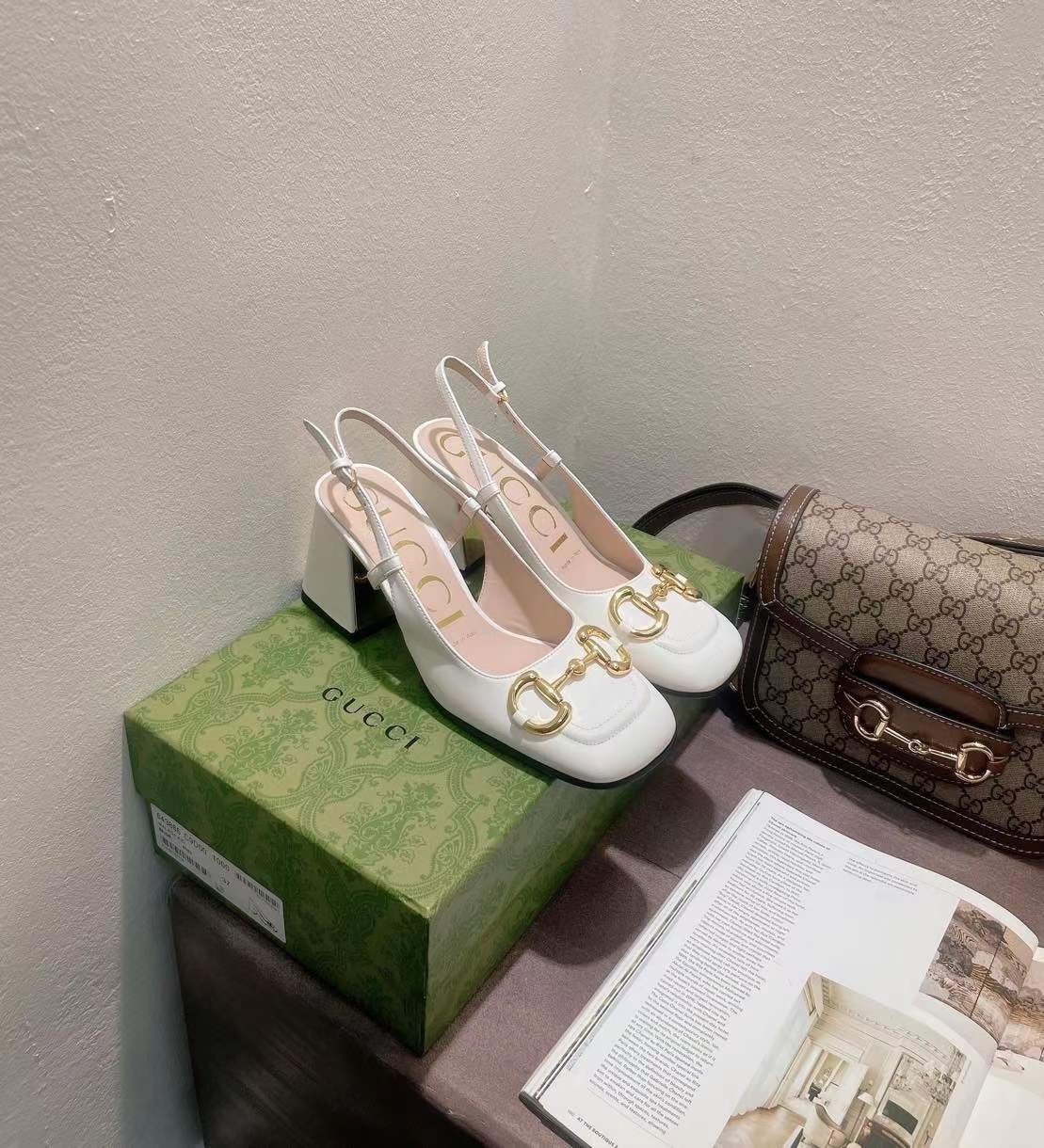 Gucci Horsebit collection featuring platform shoes B6030701 - Image 3