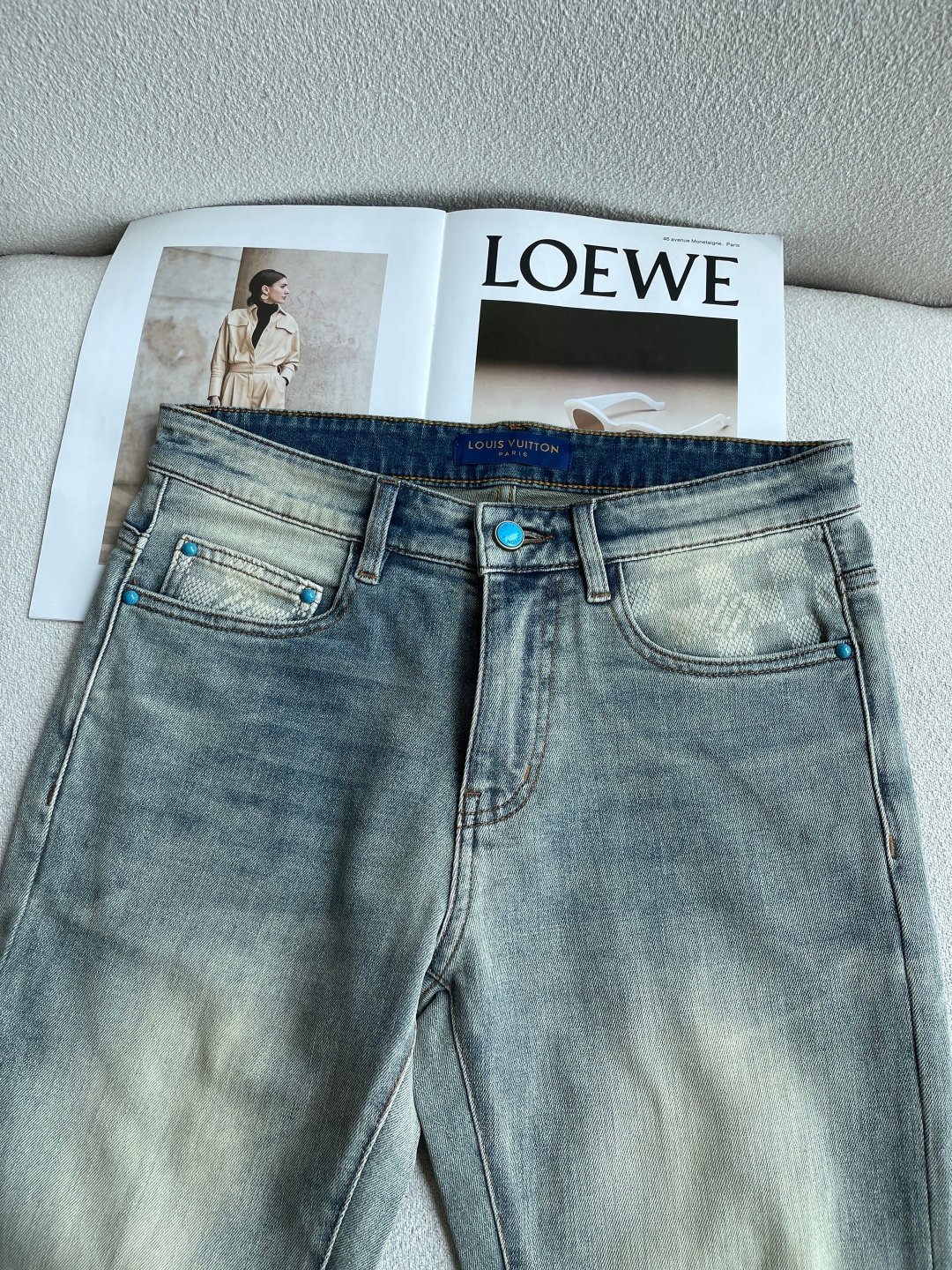 2026The latest style of jeans at the counterM6031901 - Image 5