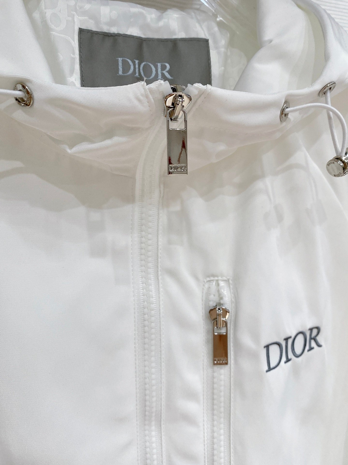 Dior's high-end collection of outerwear is available in both men's and women's versions.M6032004 - Image 5