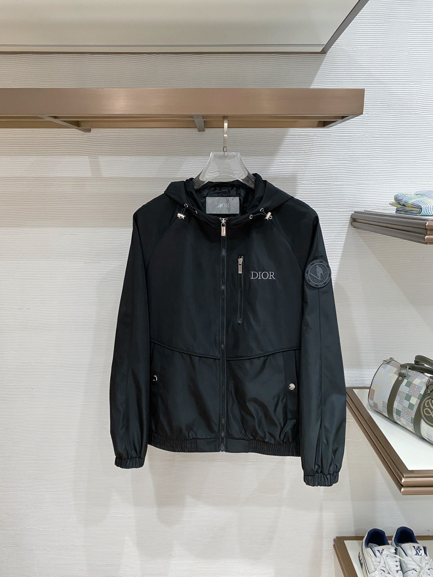 Dior's high-end collection of outerwear is available in both men's and women's versions.M6032004 - Image 7