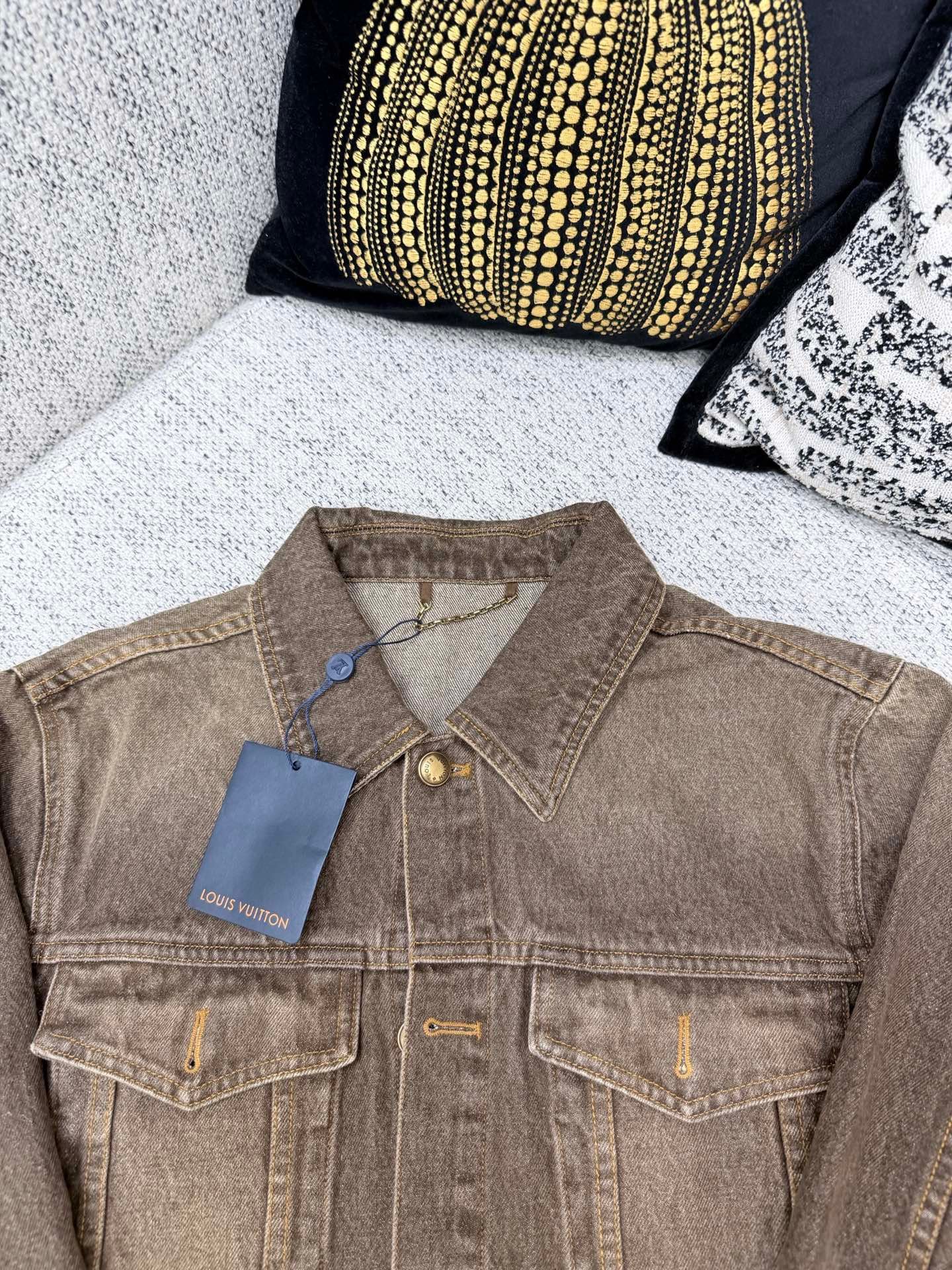 LV26ss New Short Denim ShirtM6032706 - Image 4