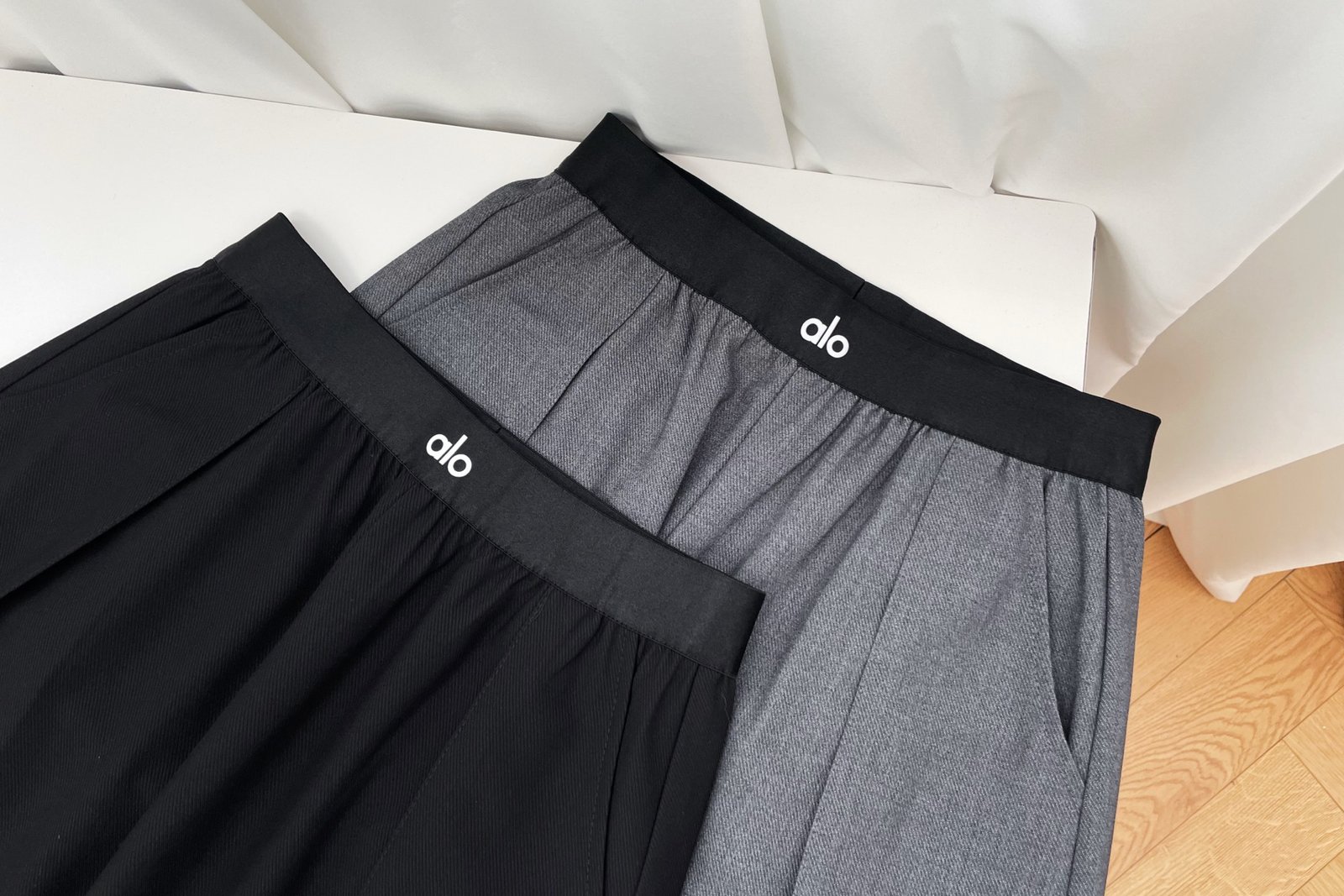 Alo Yoga High-Waist Main Character Wide Leg Trouser W6033102 - Image 3