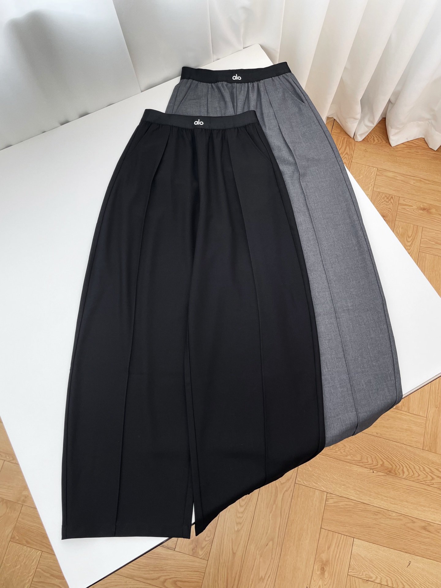 Alo Yoga High-Waist Main Character Wide Leg Trouser W6033102 - Image 5