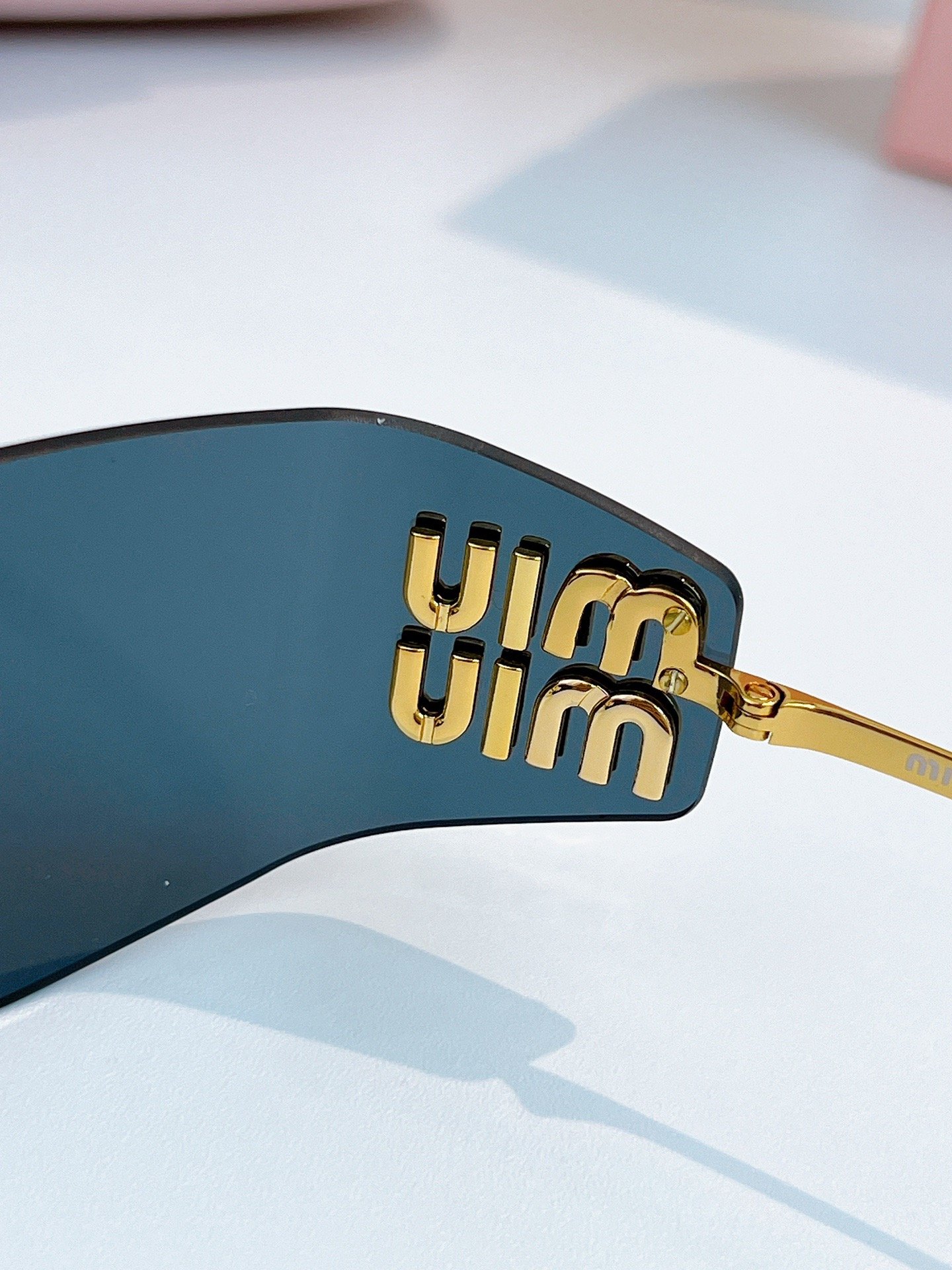 Miu Miu Rectangular Sunglasses B6040908 - Image 6